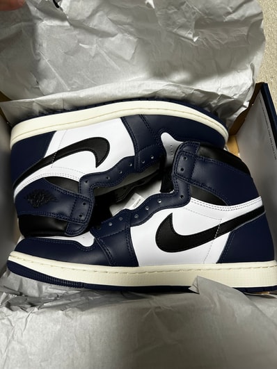 Nike Air Jordan 1 Retro High OG "Midnight Navy"