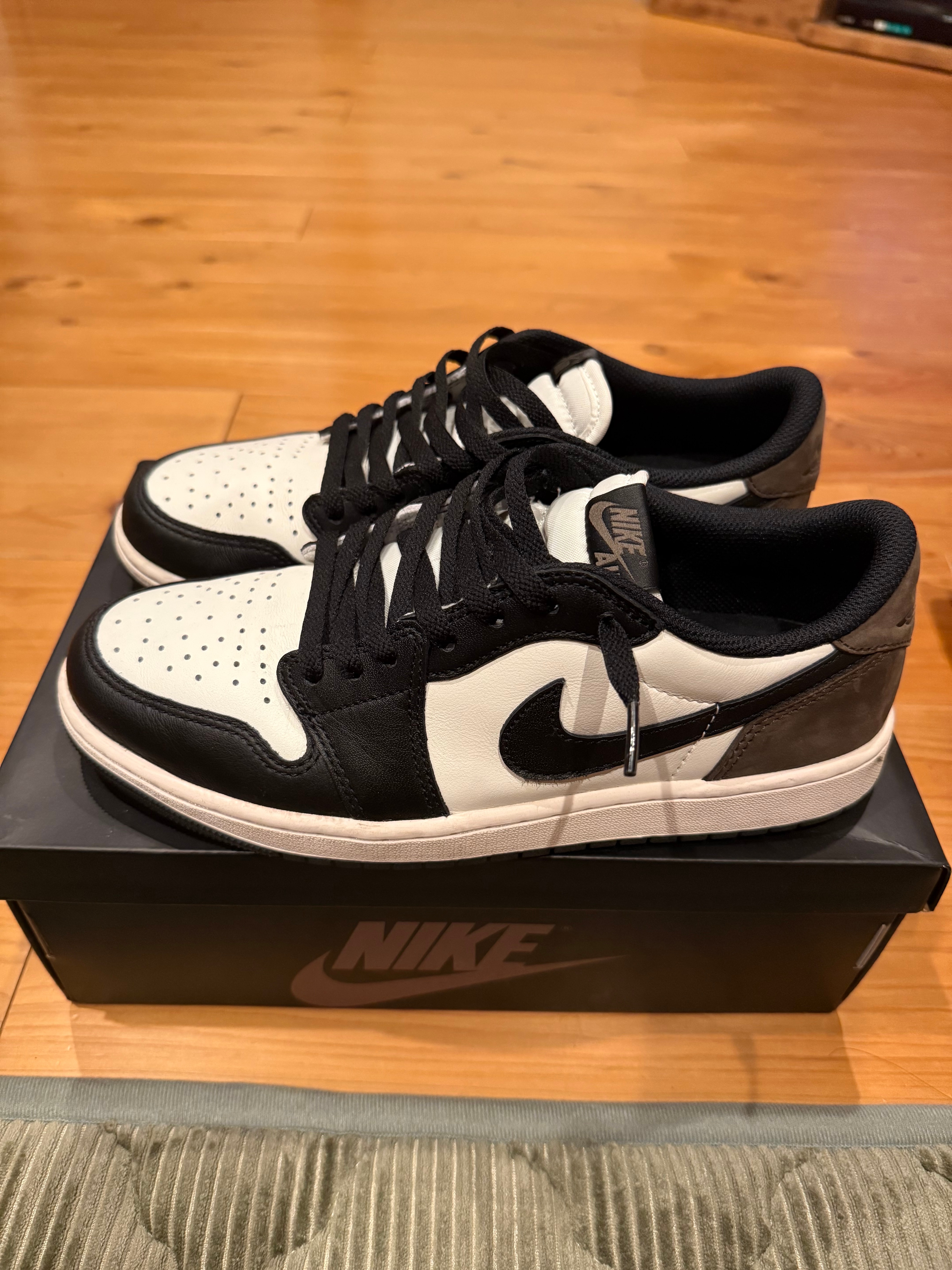 Nike Air Jordan 1 Retro Low OG "Mocha"