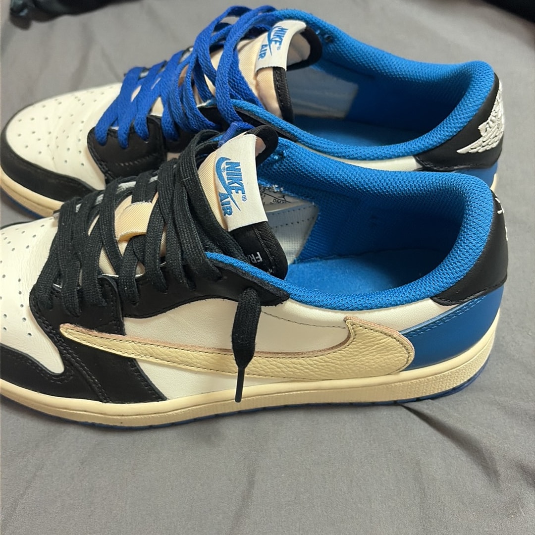 Travis Scott × fragment design × Nike Air Jordan 1 Low OG SP "Military Blue"