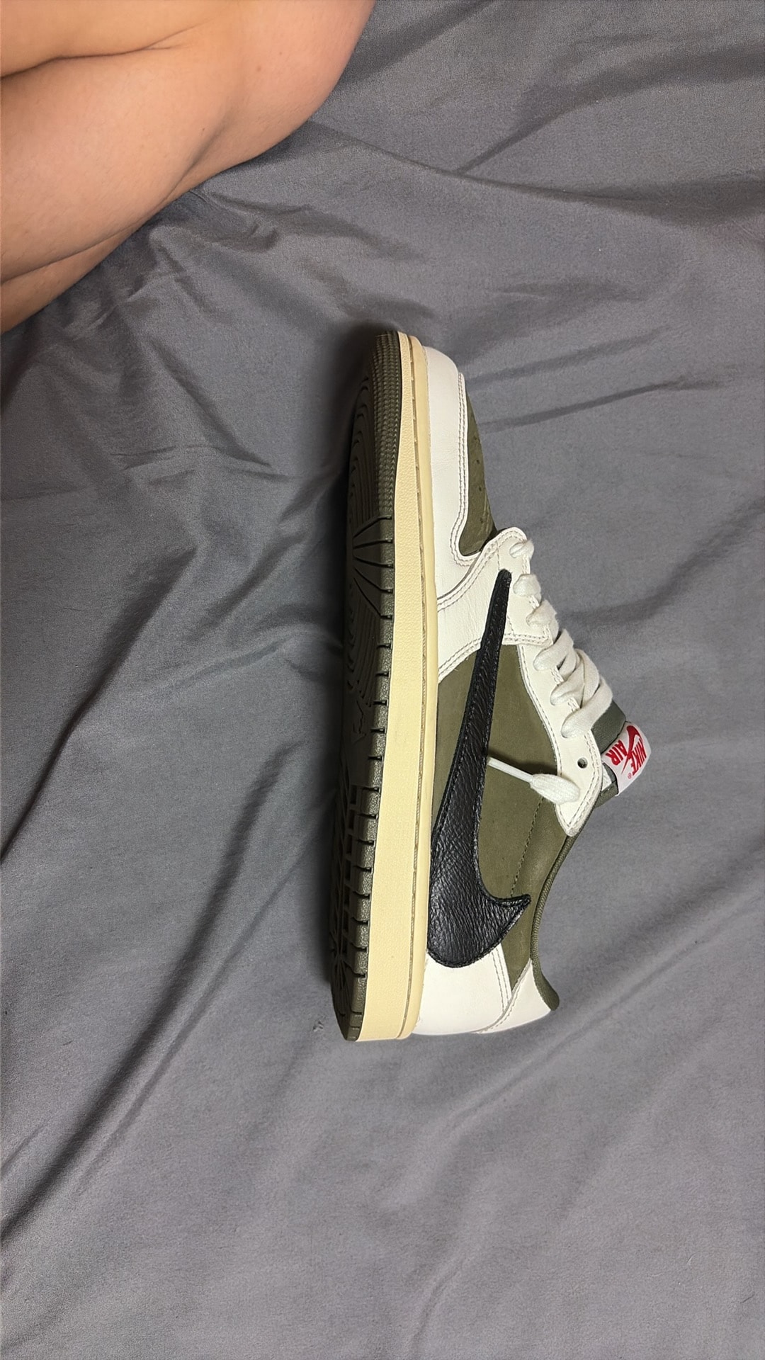 Travis Scott × Nike Air Jordan 1 Low OG SP "Reverse Olive"