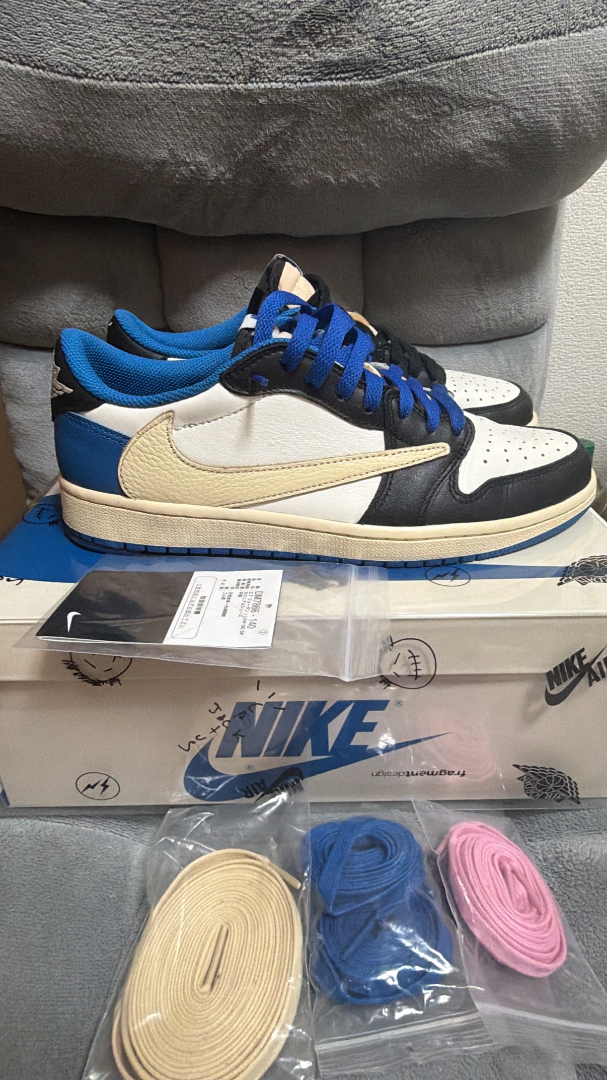 Travis Scott × fragment design × Nike Air Jordan 1 Low OG SP "Military Blue"