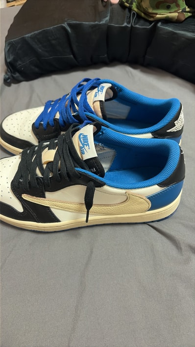 Travis Scott × fragment design × Nike Air Jordan 1 Low OG SP "Military Blue"