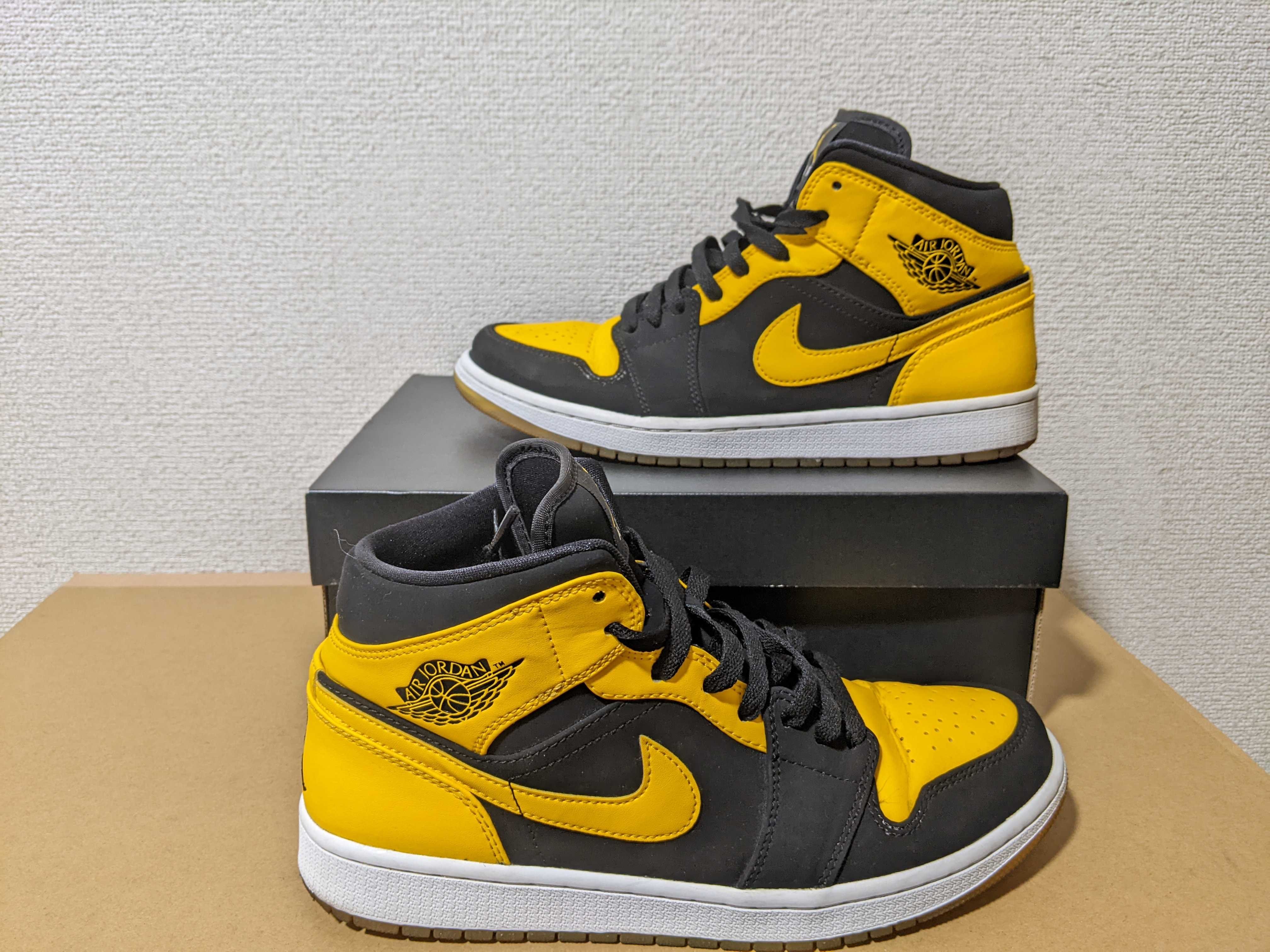 Nike Air Jordan 1 Retro Mid "New Love" (2017)