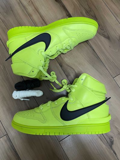 AMBUSH × NIKE DUNK HIGH "FLASH LIME"