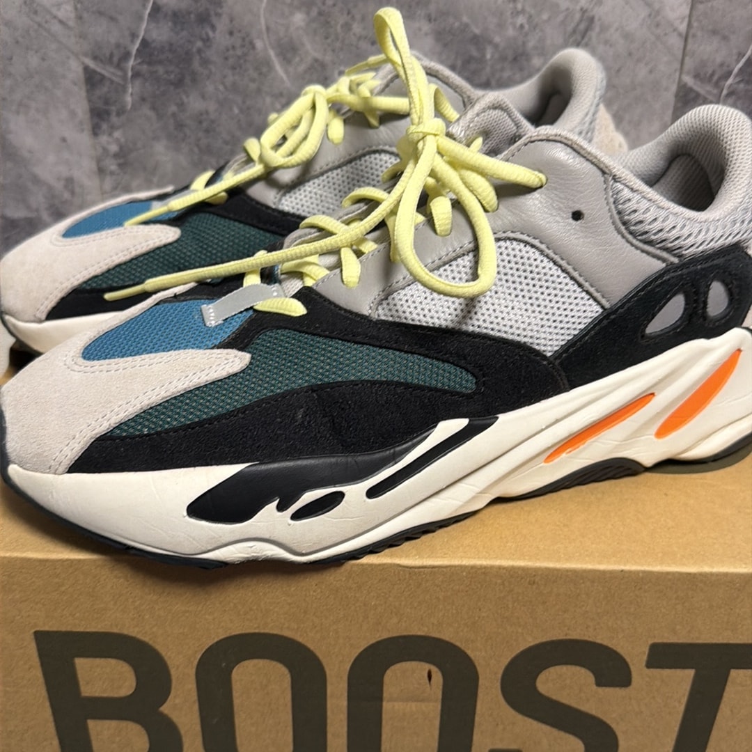 adidas YEEZY Boost 700 "Wave Runner"