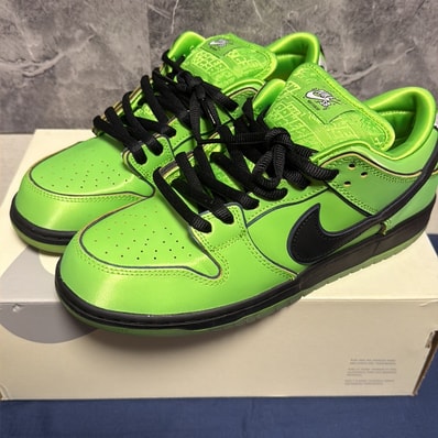The Powerpuff Girls × Nike SB Dunk Low Pro QS "Buttercup"
