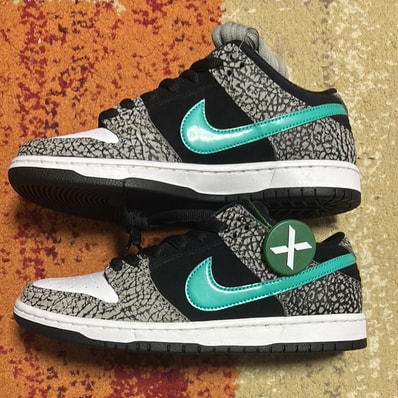 Nike SB Dunk Low "Elephant/Safari"