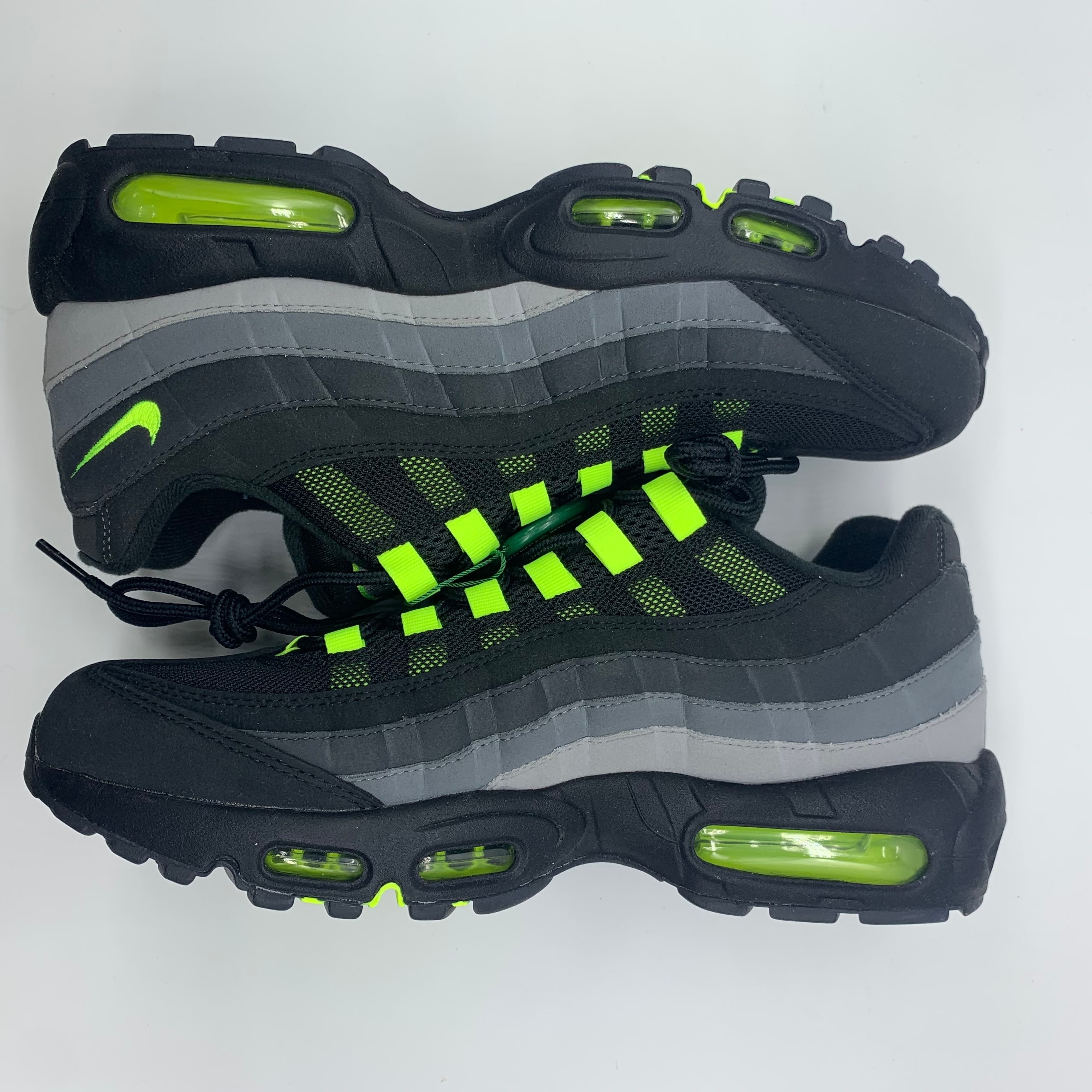 Nike Air Max 95 "Black/Anthracite/Smoke Grey/Volt"