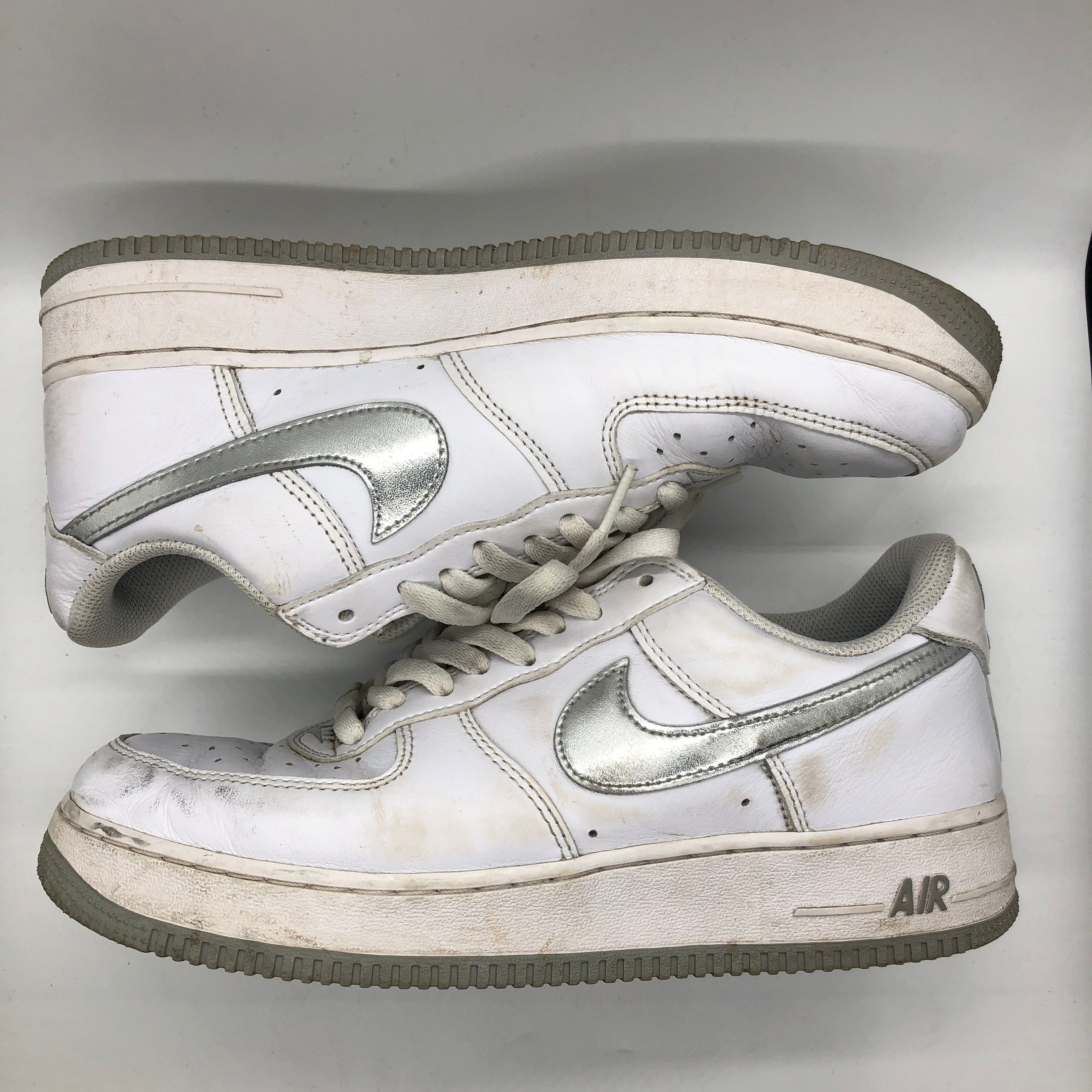 Nike Air Force 1 Low Color of the Month "Silver Swooshes"