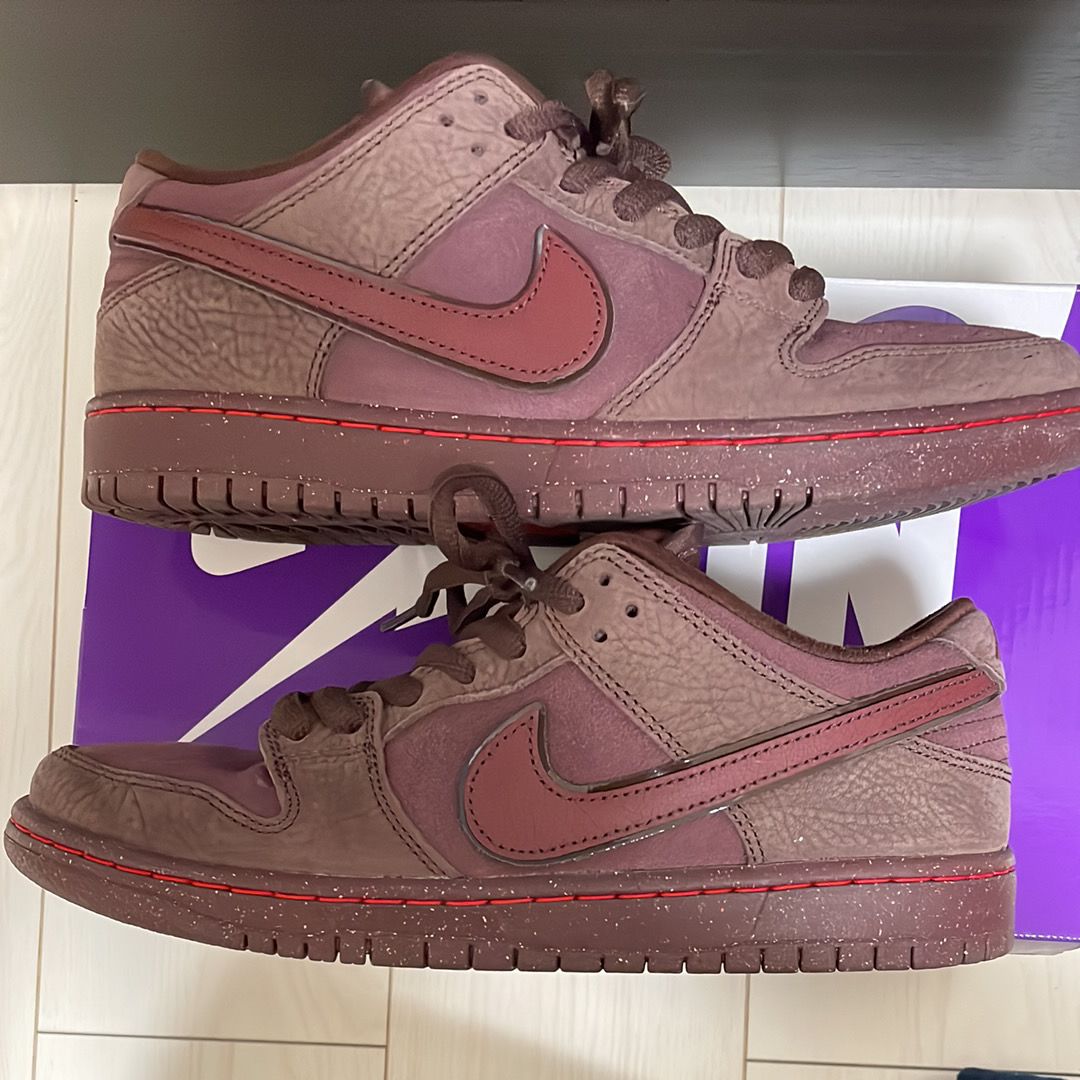Nike SB Dunk Low PRM City of Love "Burgundy"