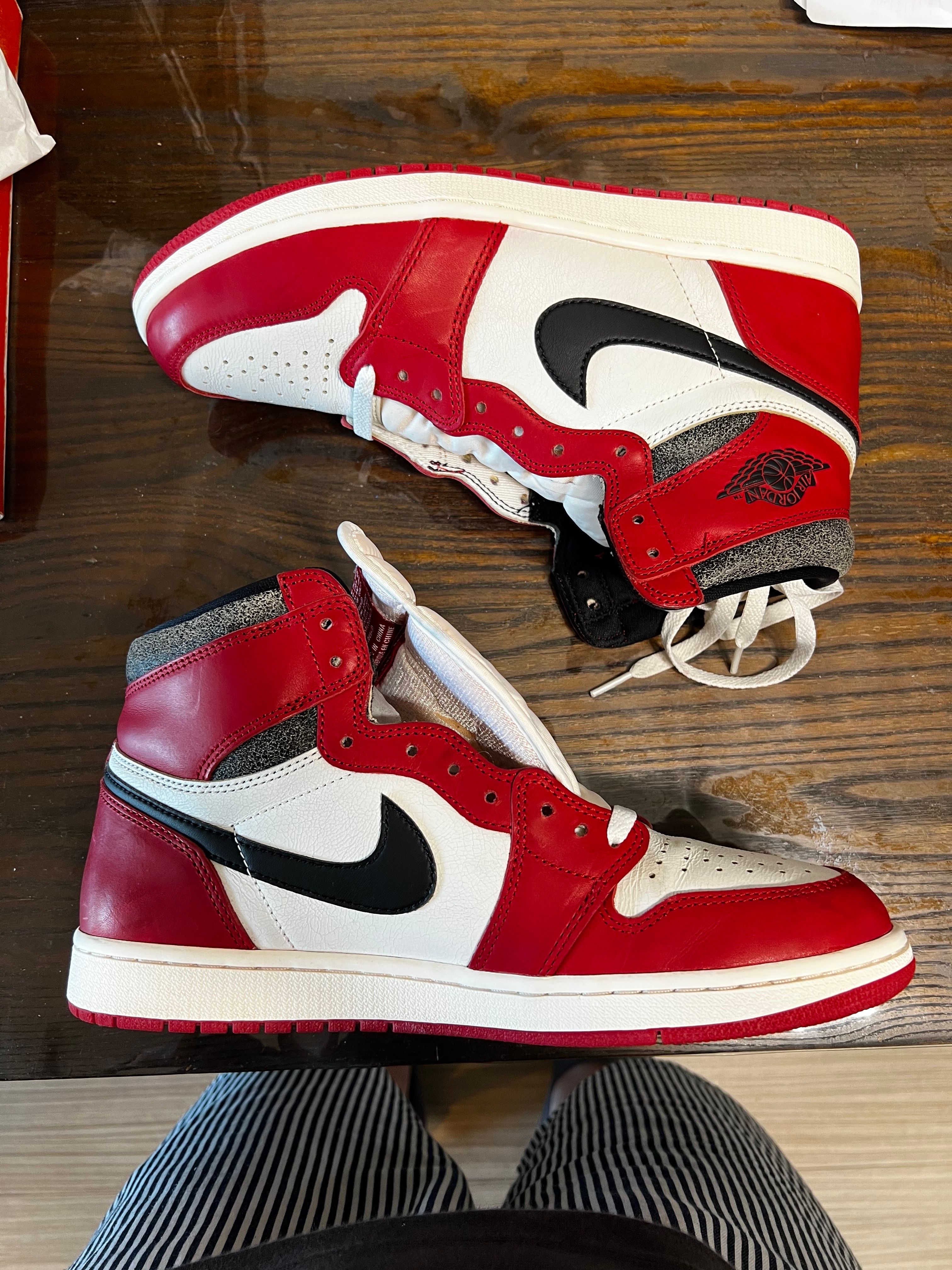 Nike Air Jordan 1 High OG "Lost & Found/Chicago"