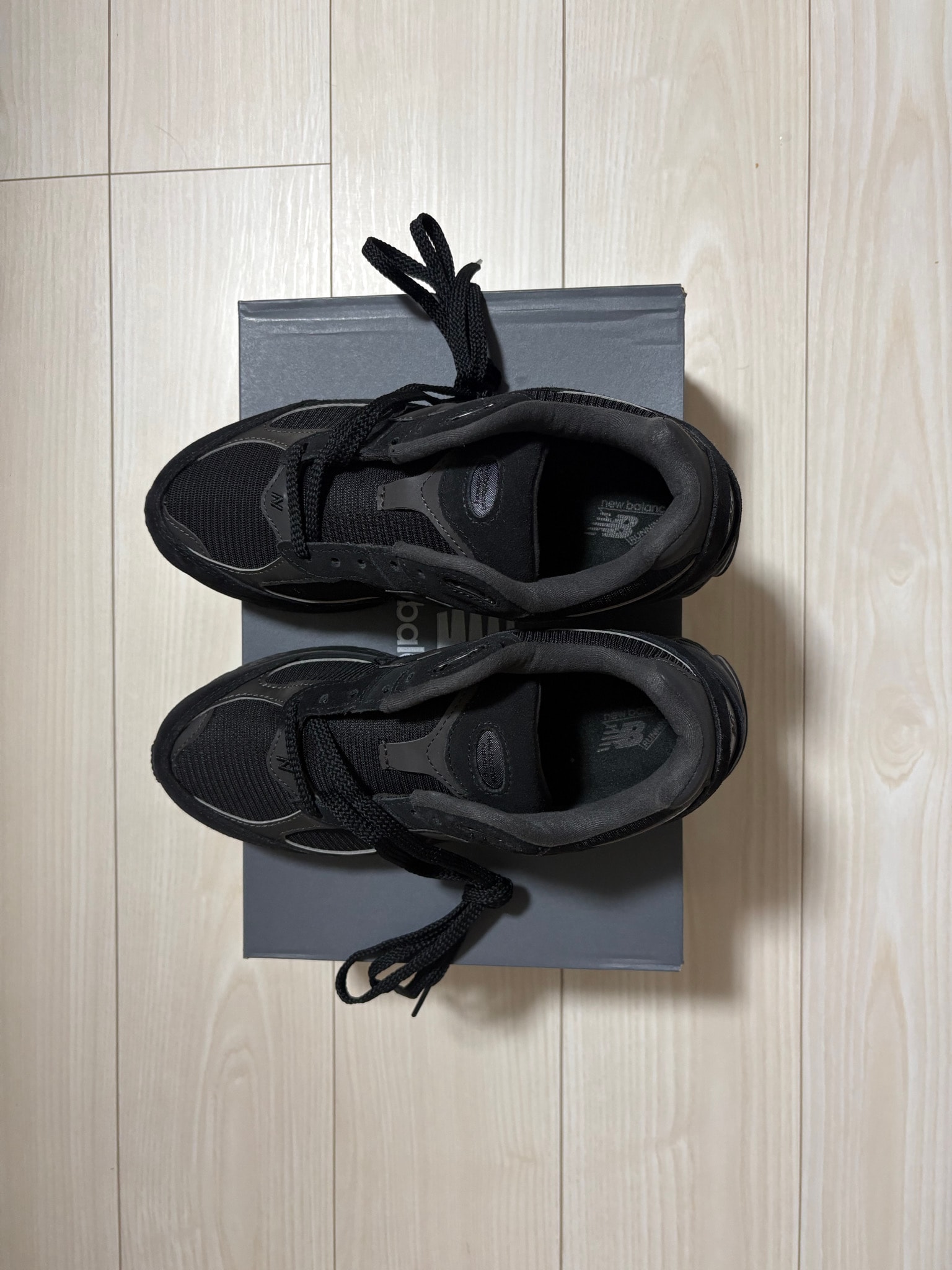 New Balance 2002R "Triple Black"