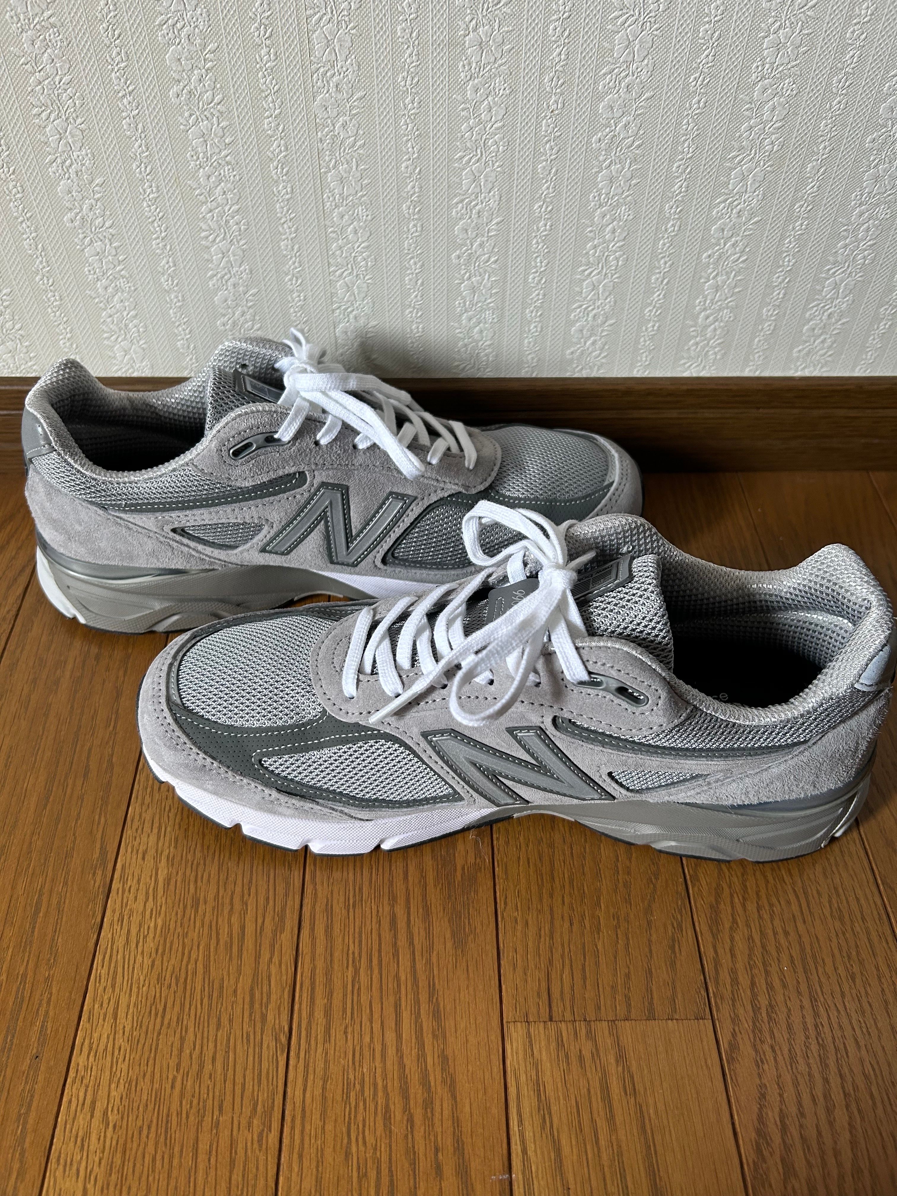 New Balance 990V4 "Grey Silver"