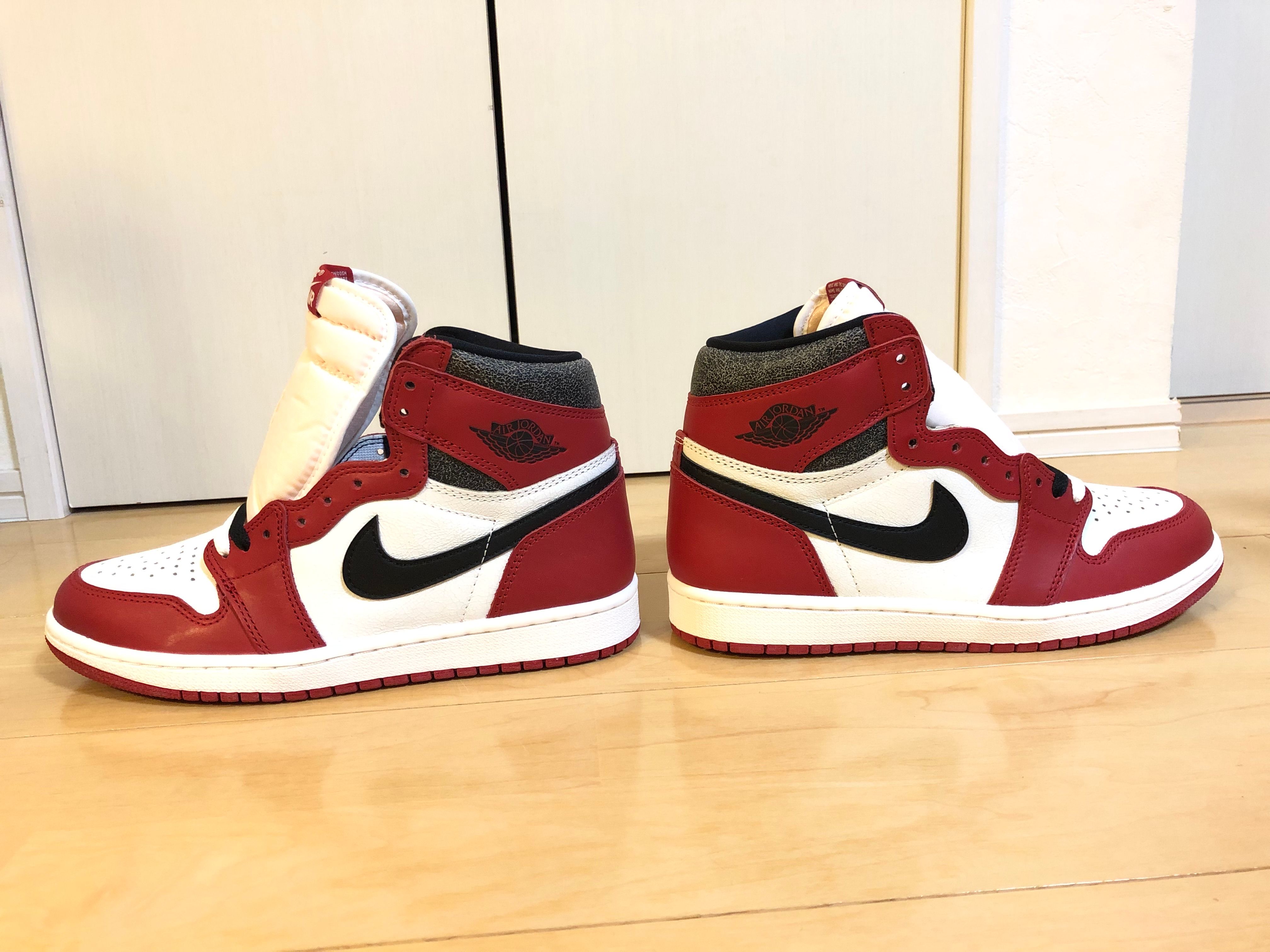 Nike Air Jordan 1 High OG "Lost & Found/Chicago"
