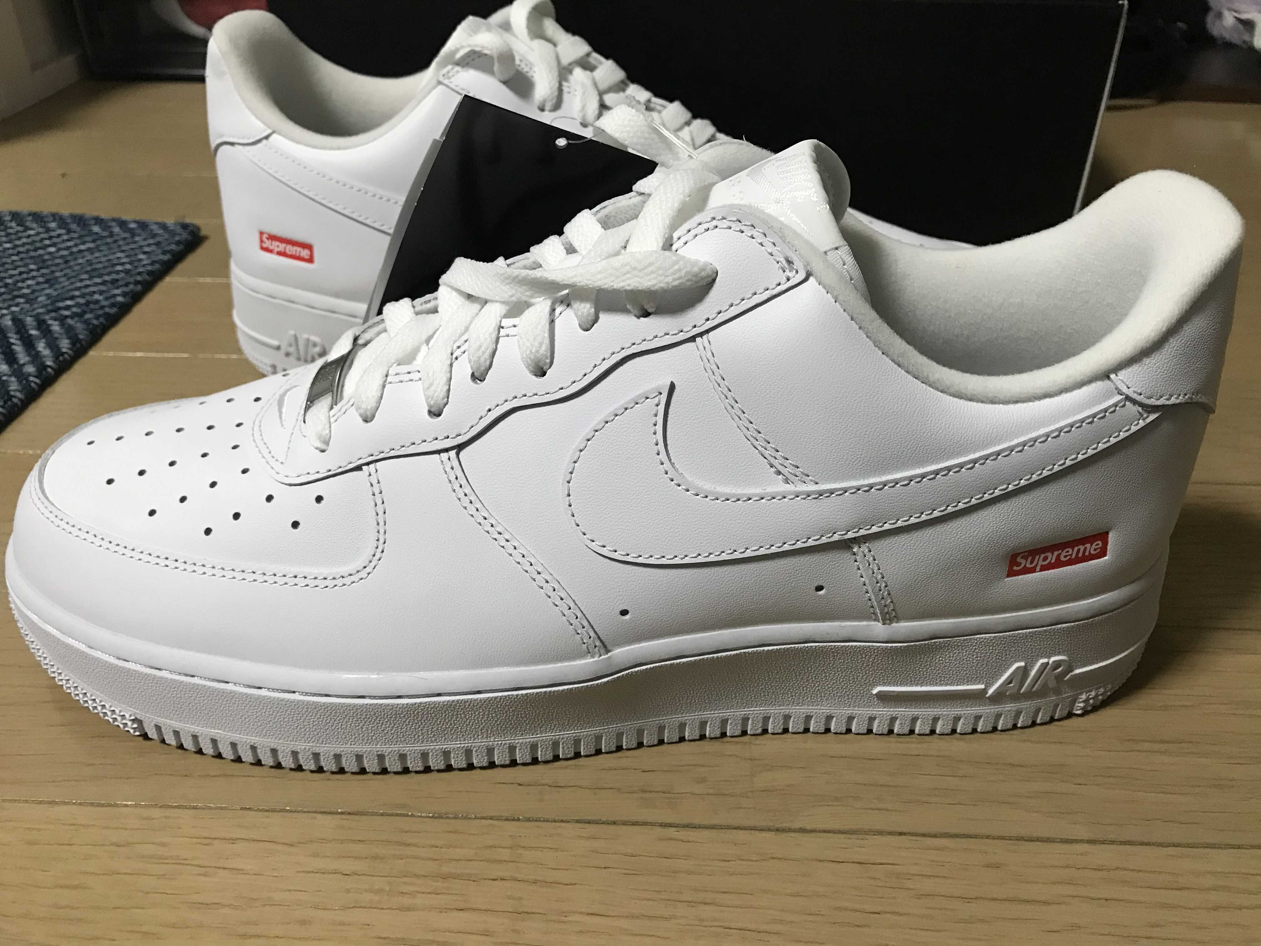 Supreme × Nike Air Force 1 Low "White"