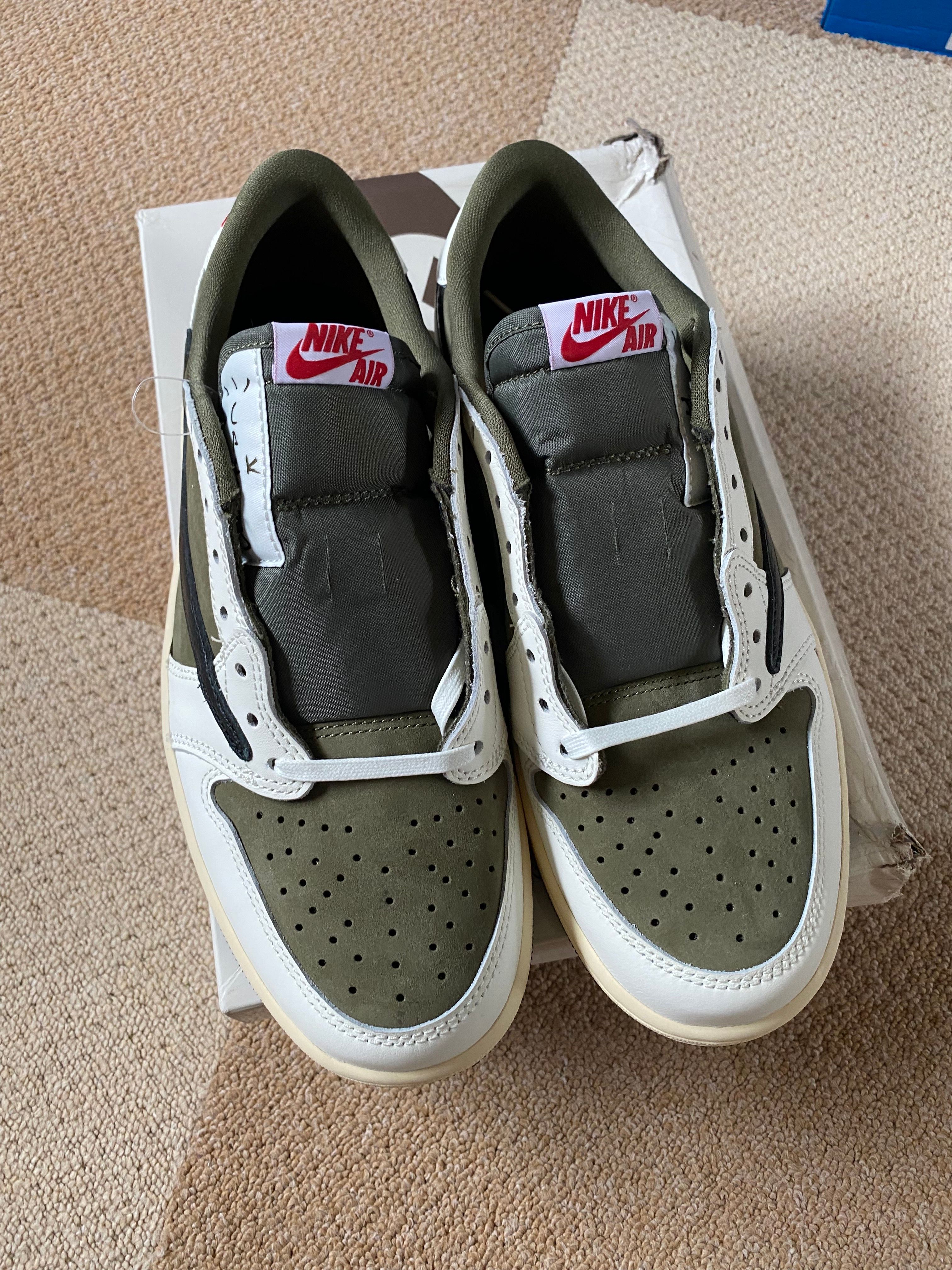 Travis Scott × Nike Air Jordan 1 Low OG SP "Reverse Olive"