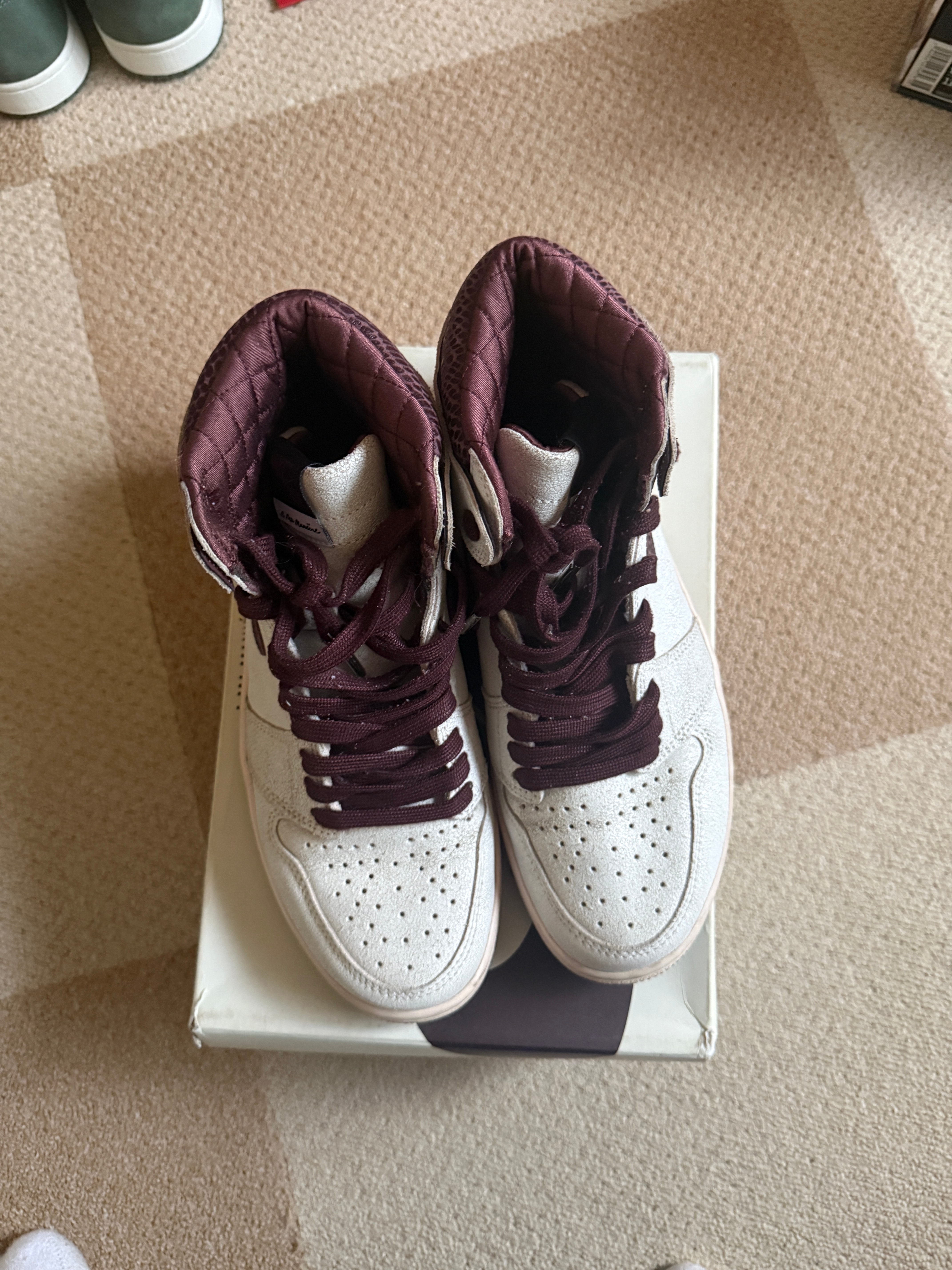 A Ma Maniere × Nike Air Jordan 1 Retro High OG "Sail and Burgundy"