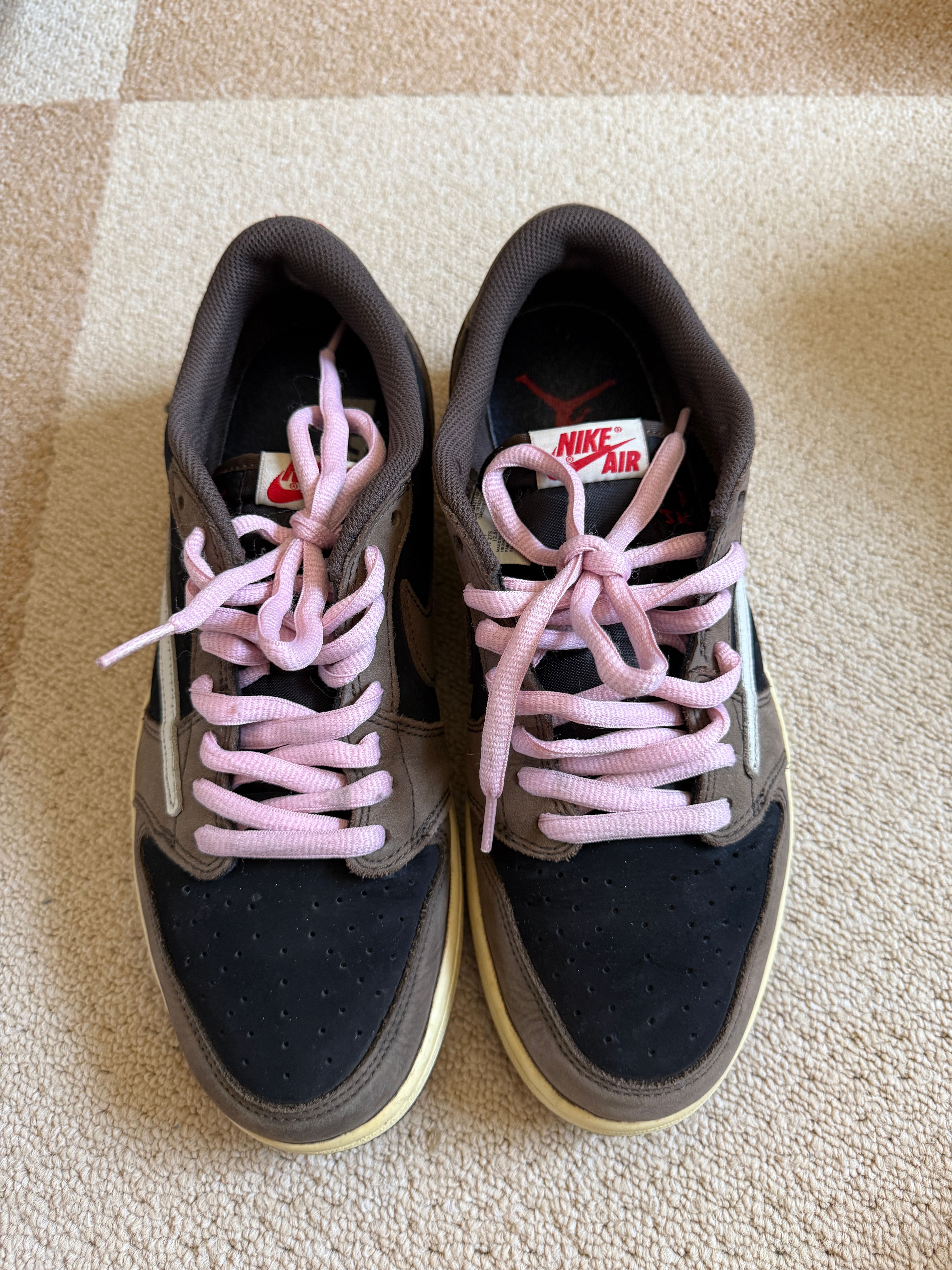 Travis Scott × Nike Air Jordan 1 Low OG SP-T "Black/Dark Mocha"