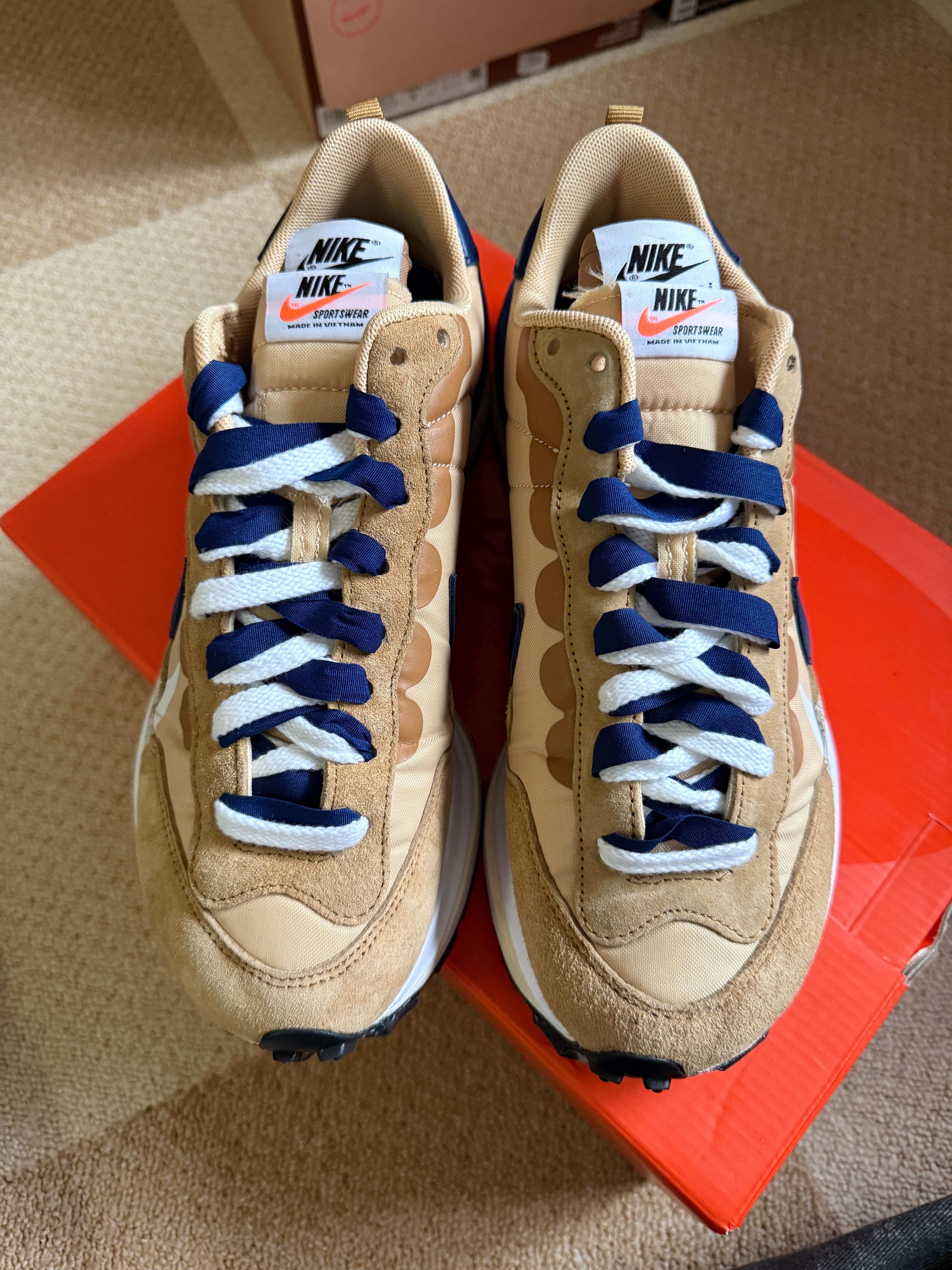 Sacai × Nike Vapor Waffle "Sesame And Blue Void"