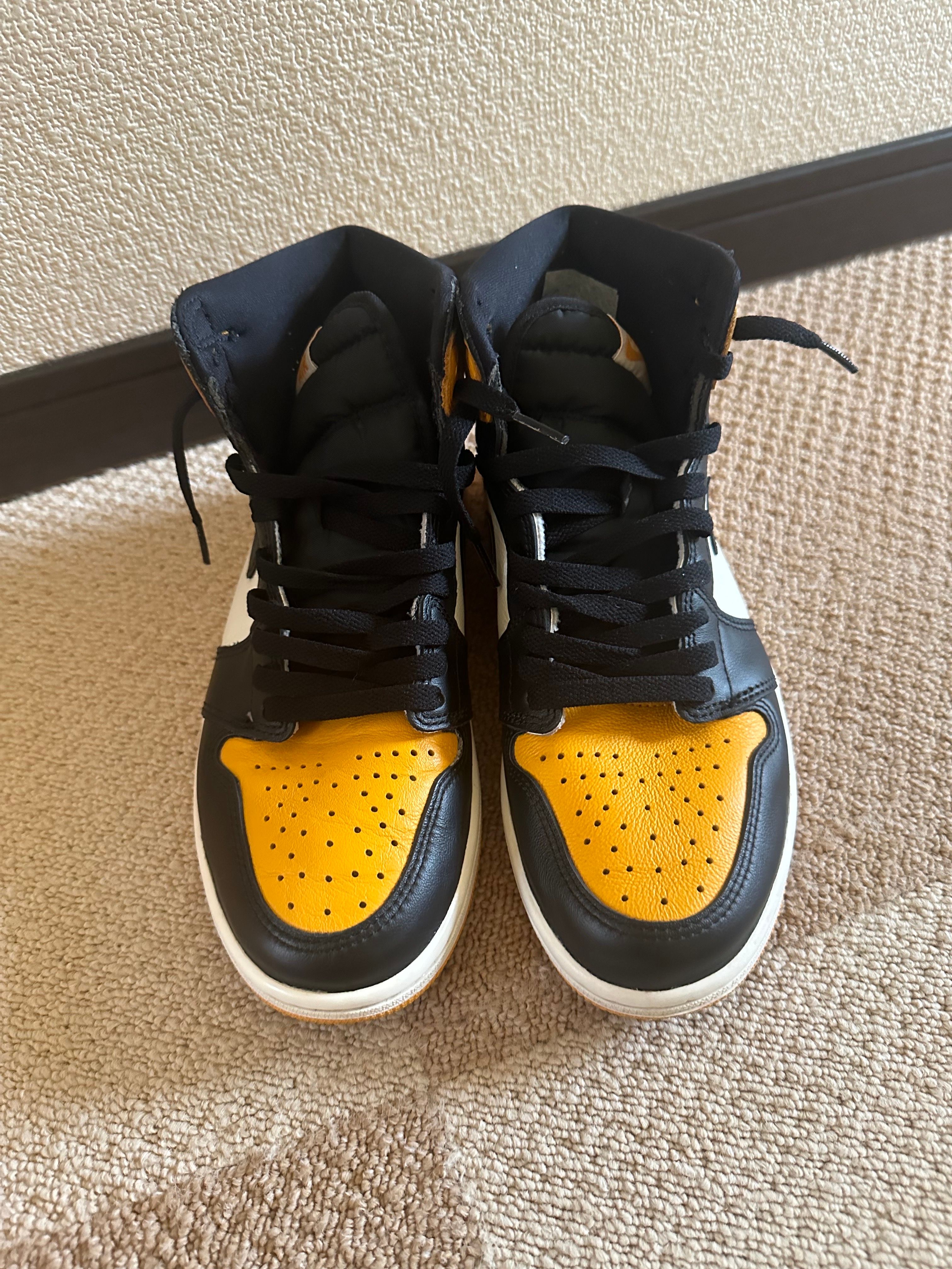 Nike Air Jordan 1 Retro High OG "Taxi"
