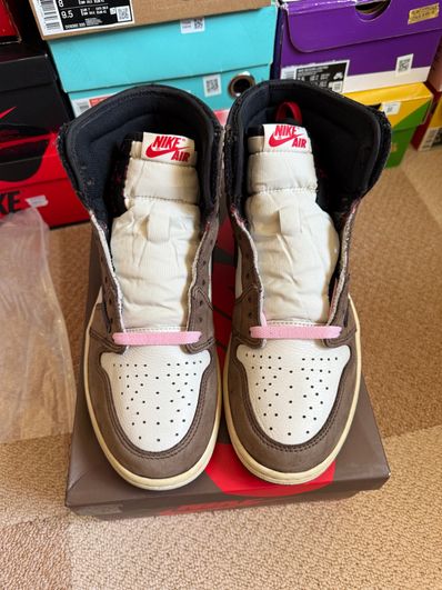 Travis Scott × Nike Air Jordan 1 Retro High OG TS SP "Sail/Dark Mocha"