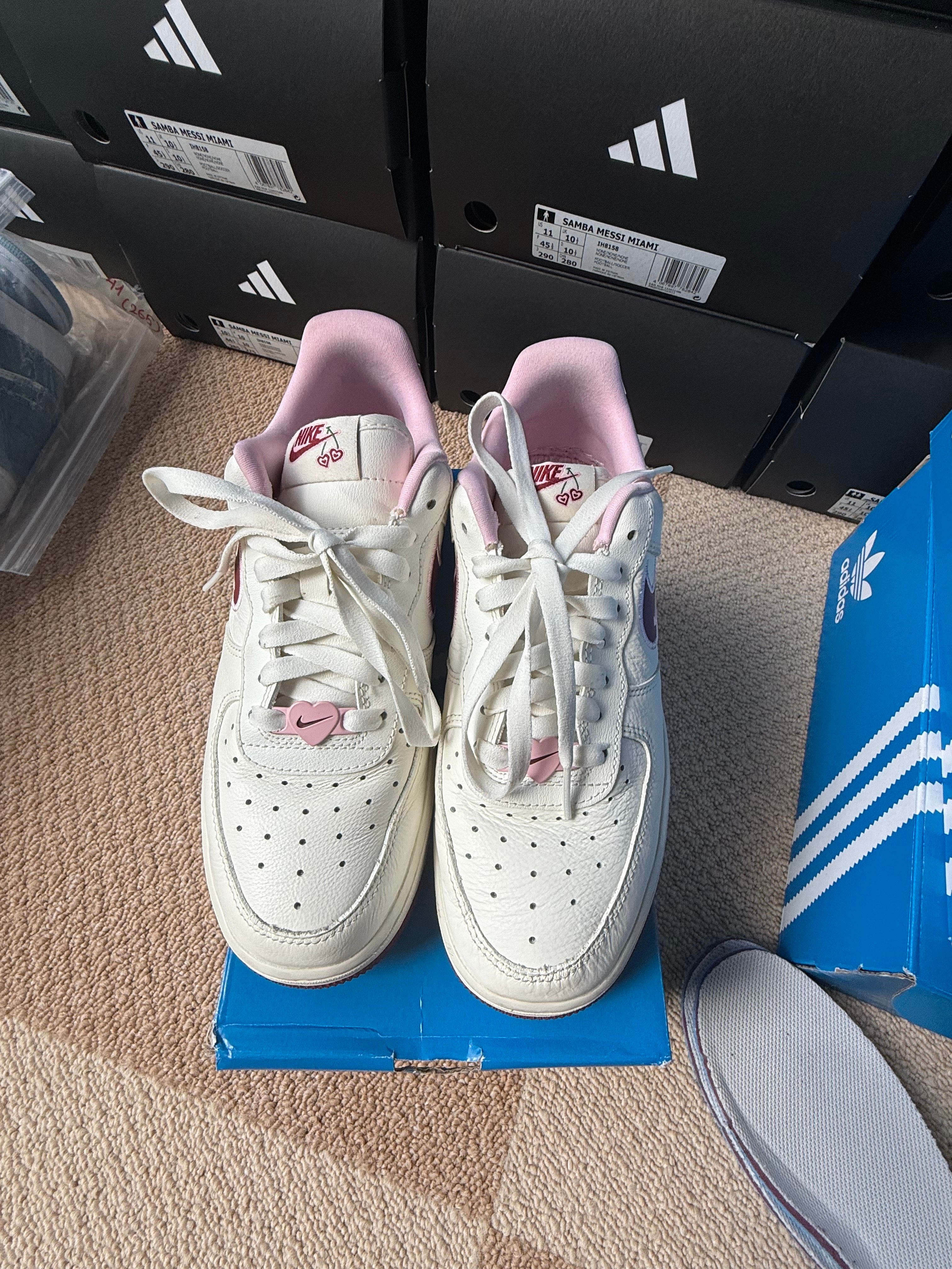 Nike Women's Air Force 1 Low "Valentine’s Day" (2023)