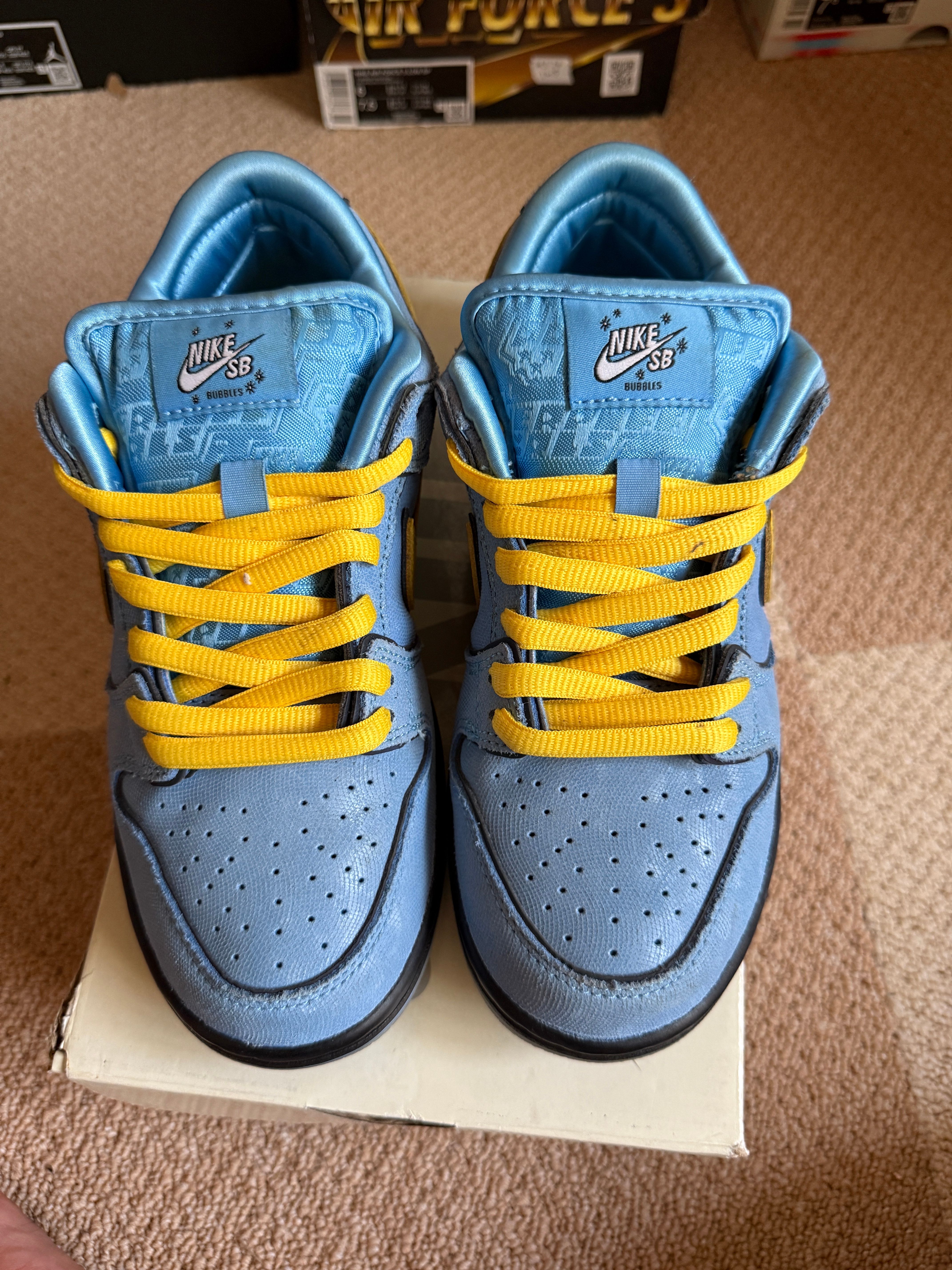 The Powerpuff Girls × Nike SB Dunk Low Pro QS "Bubbles"