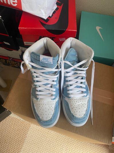 Nike Women's Air Jordan 1 High OG "Denim"