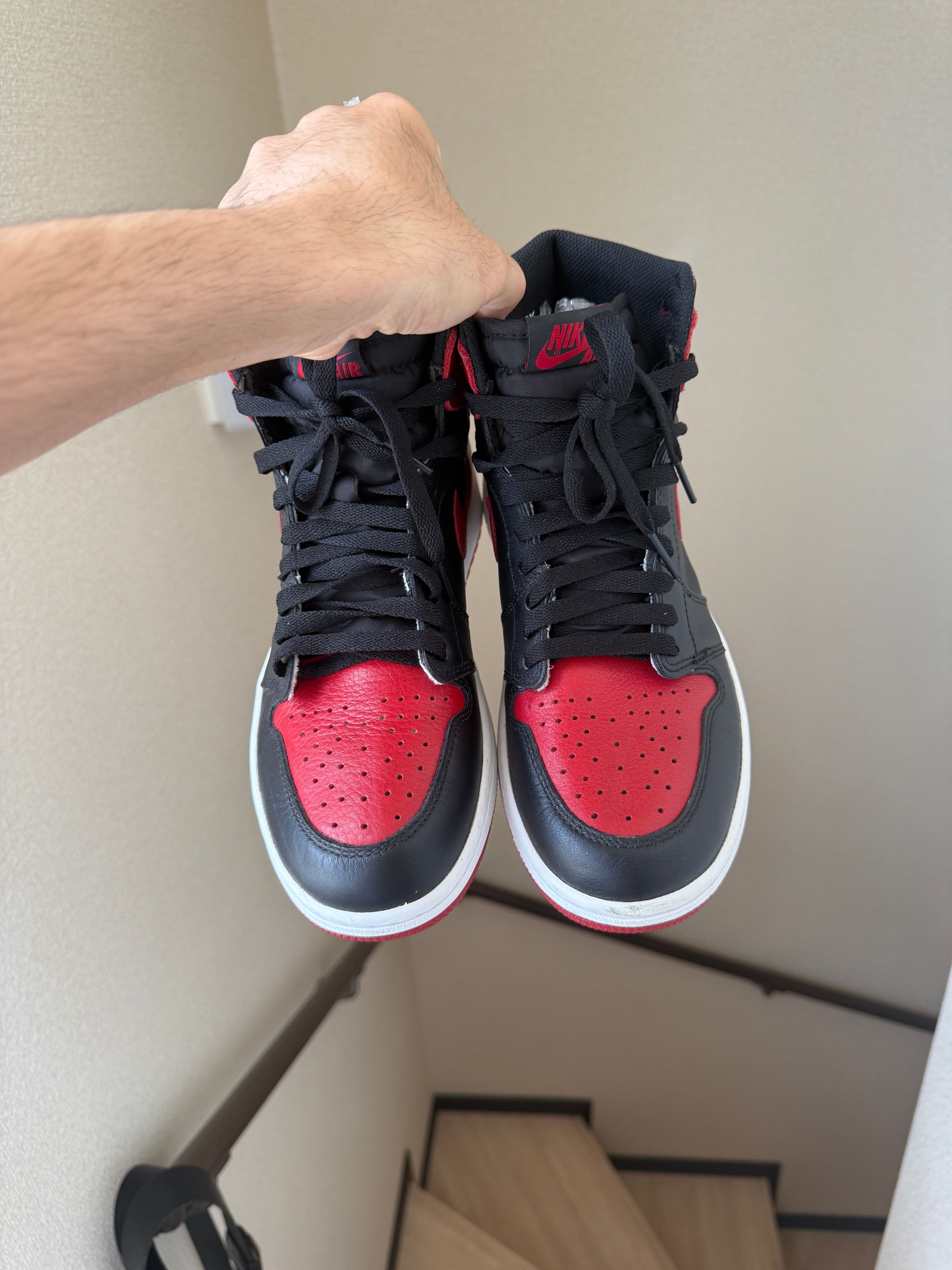 Nike Air Jordan 1 Retro High OG "Bred/Banned" (2016)