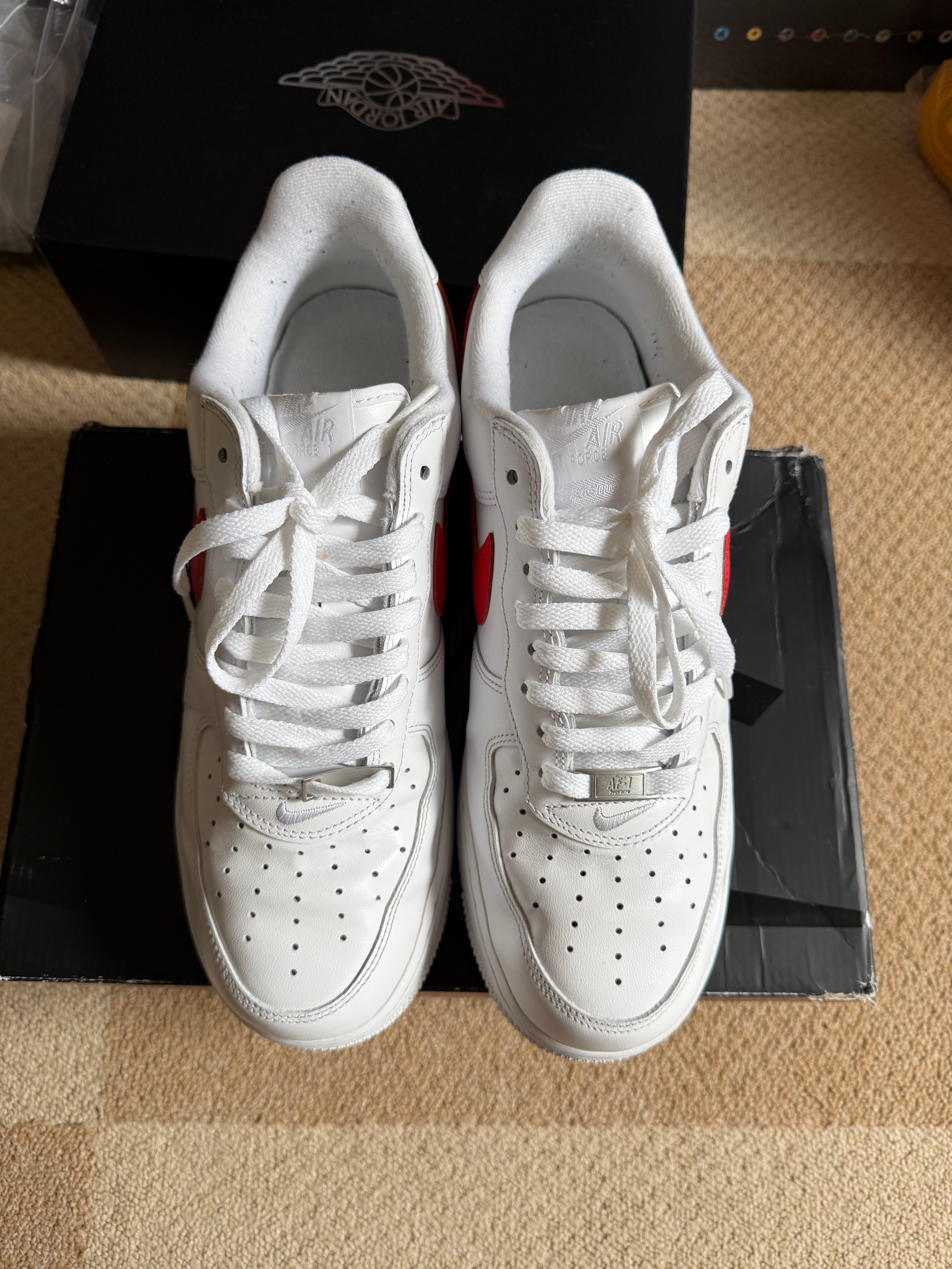 Supreme × Nike Air Force 1 Low China Exclusive "White/Speed Red"