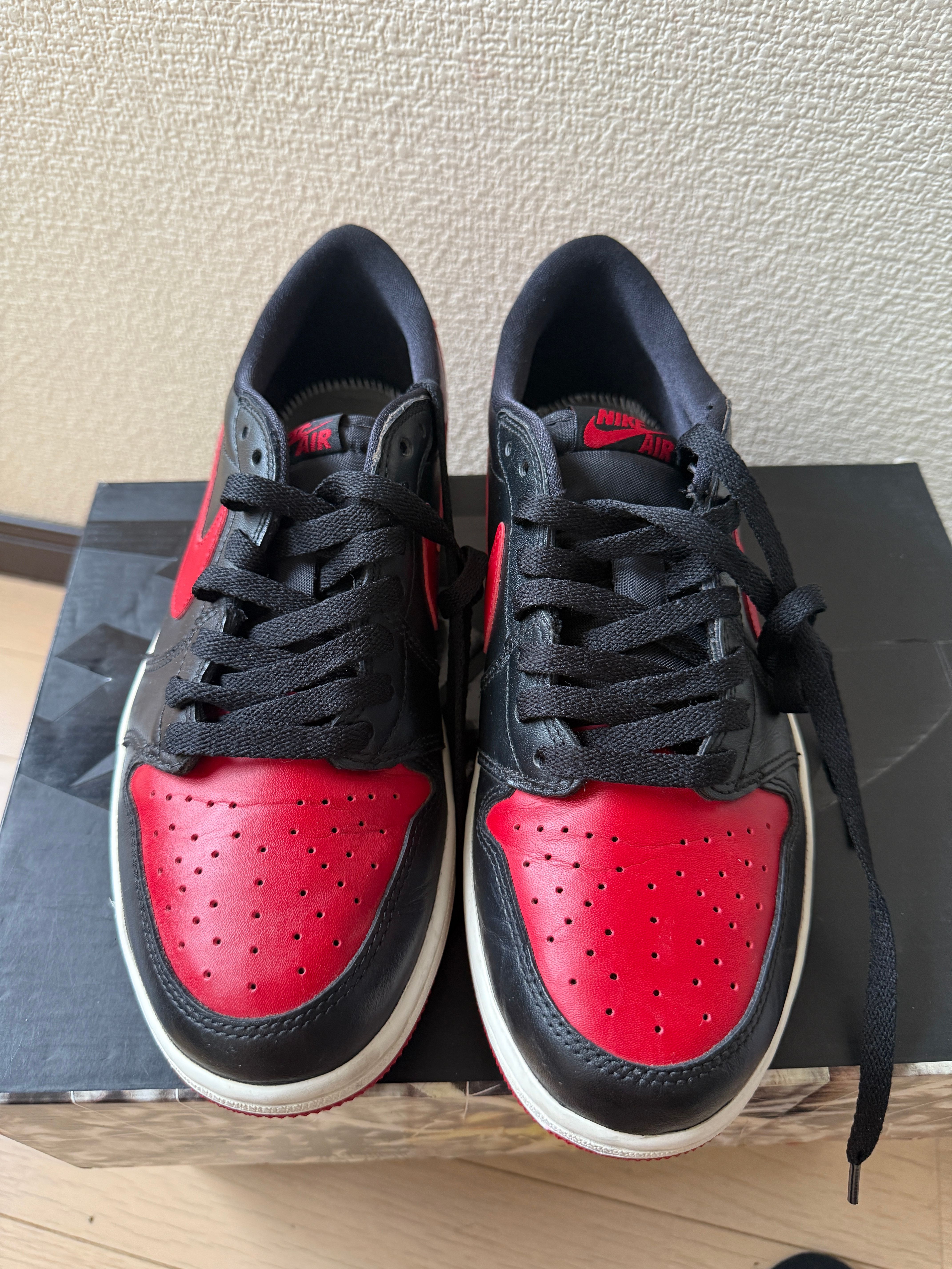 NIKE AIR JORDAN 1 RETRO LOW BRED (2015)