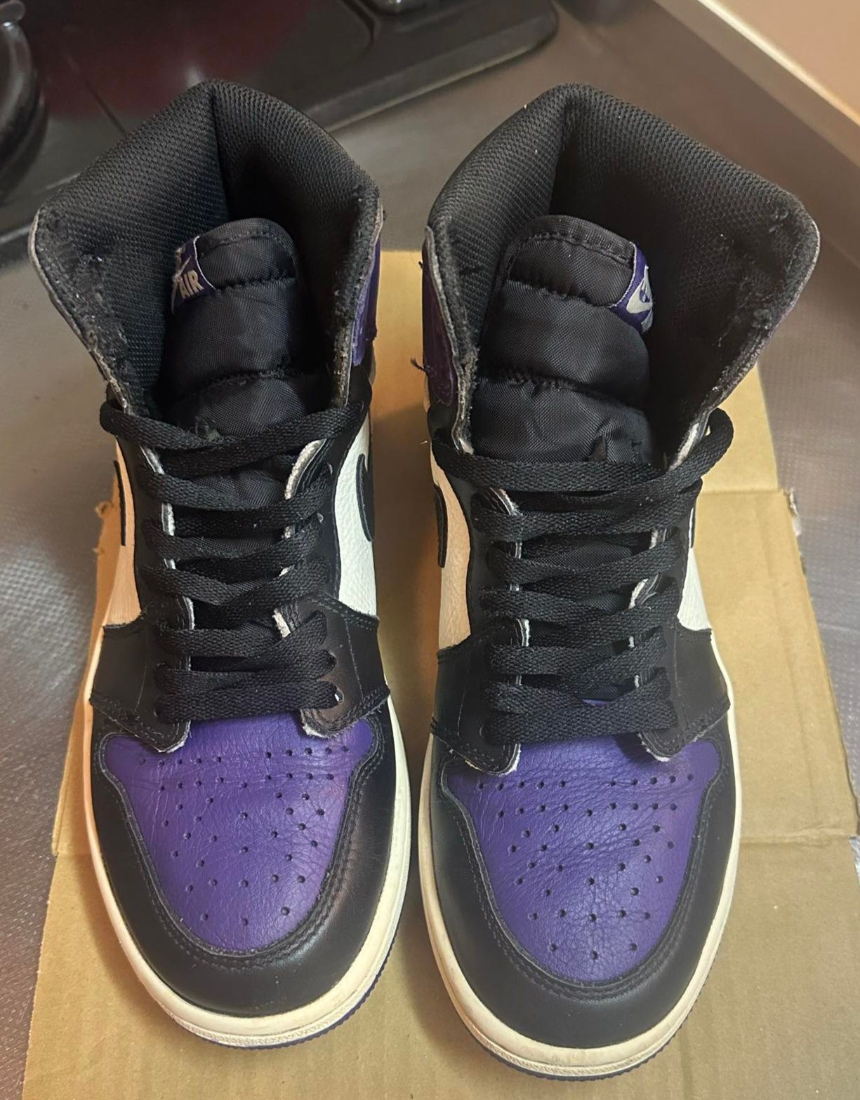 Nike Air Jordan 1 Retro High OG "Court Purple" (2018)