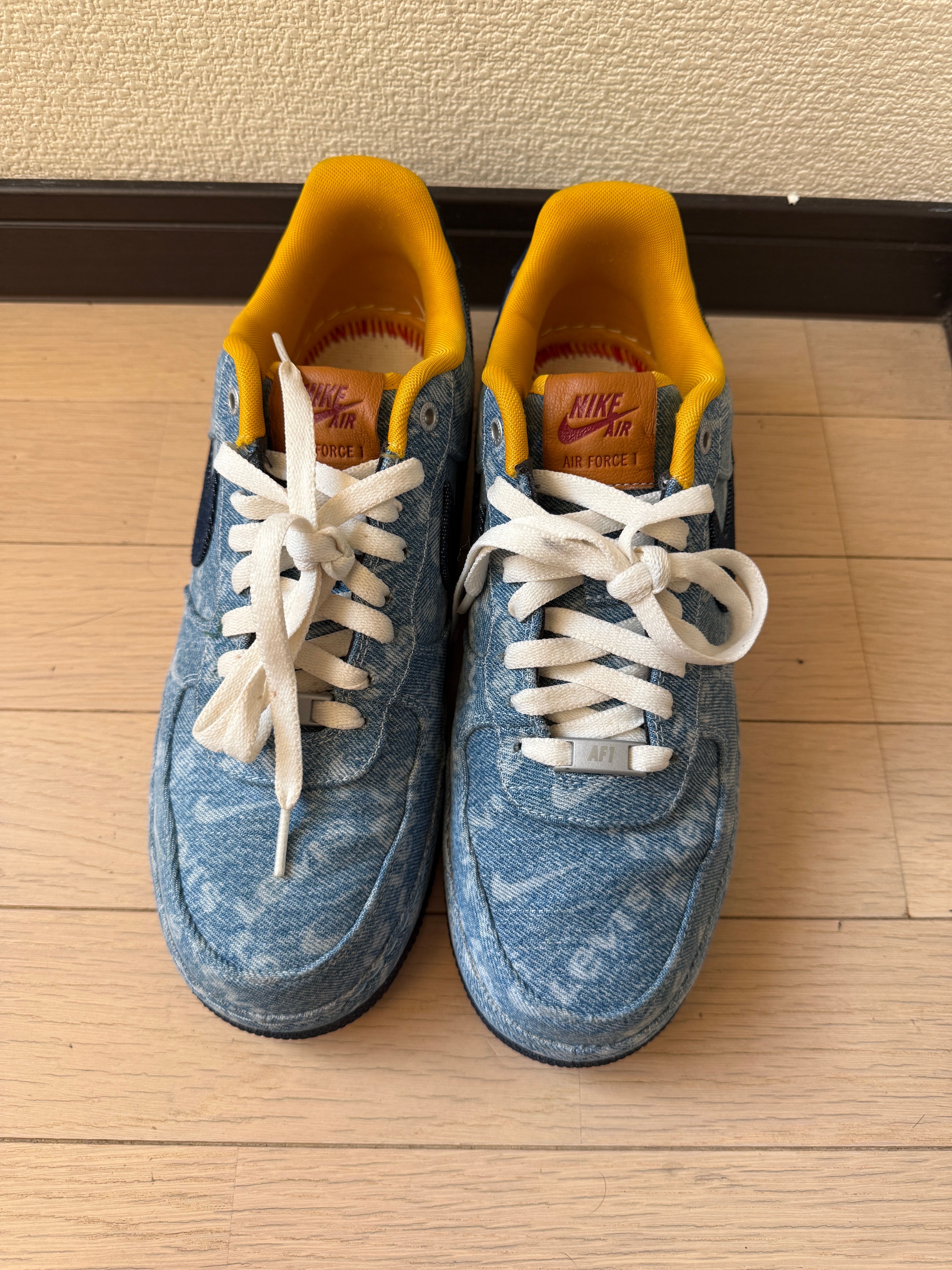 Levi's × Nike Air Force 1 Low "Exclusive Denim"