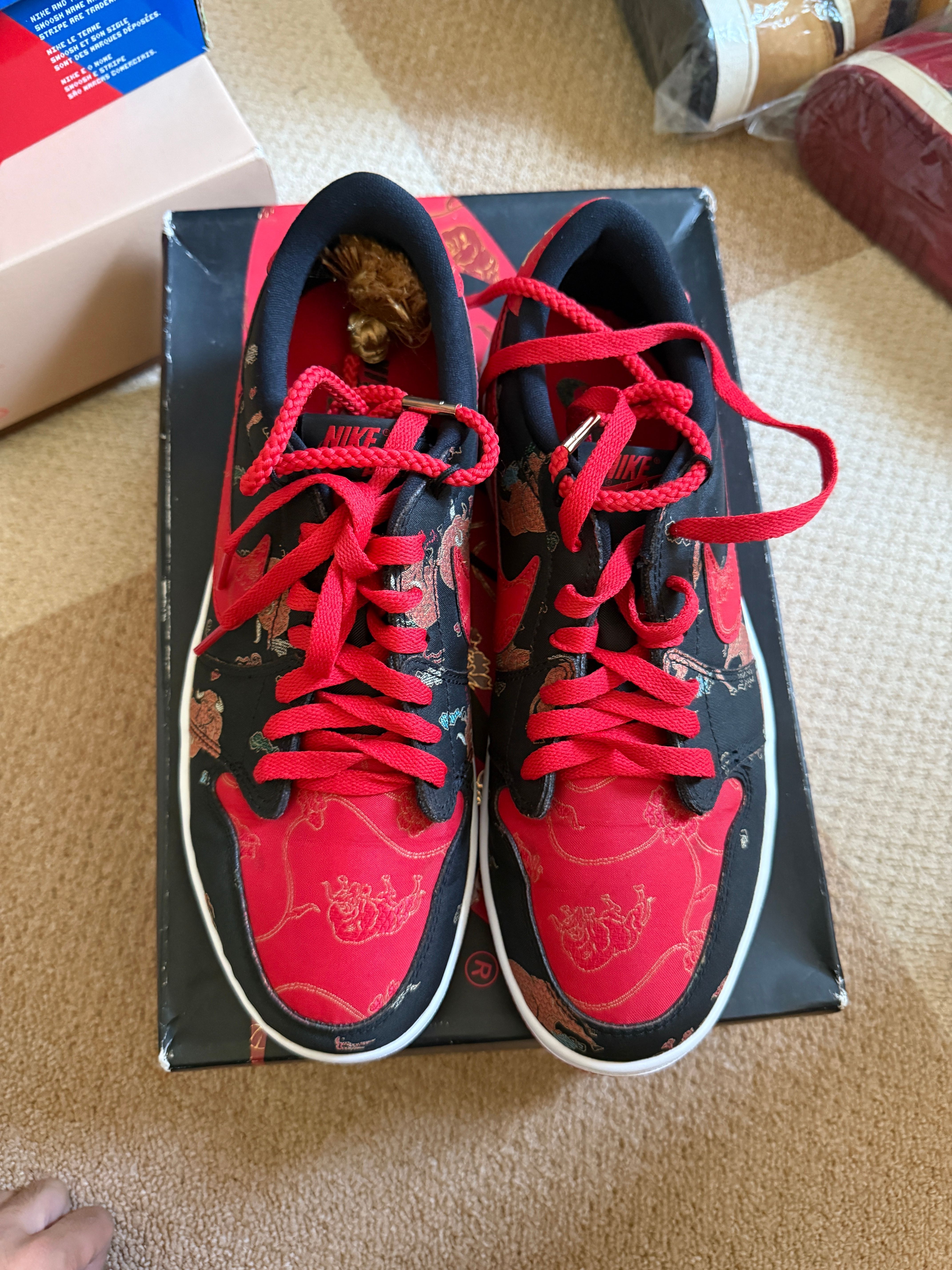 NIKE AIR JORDAN 1 LOW "CHINESE NEW YEAR"
