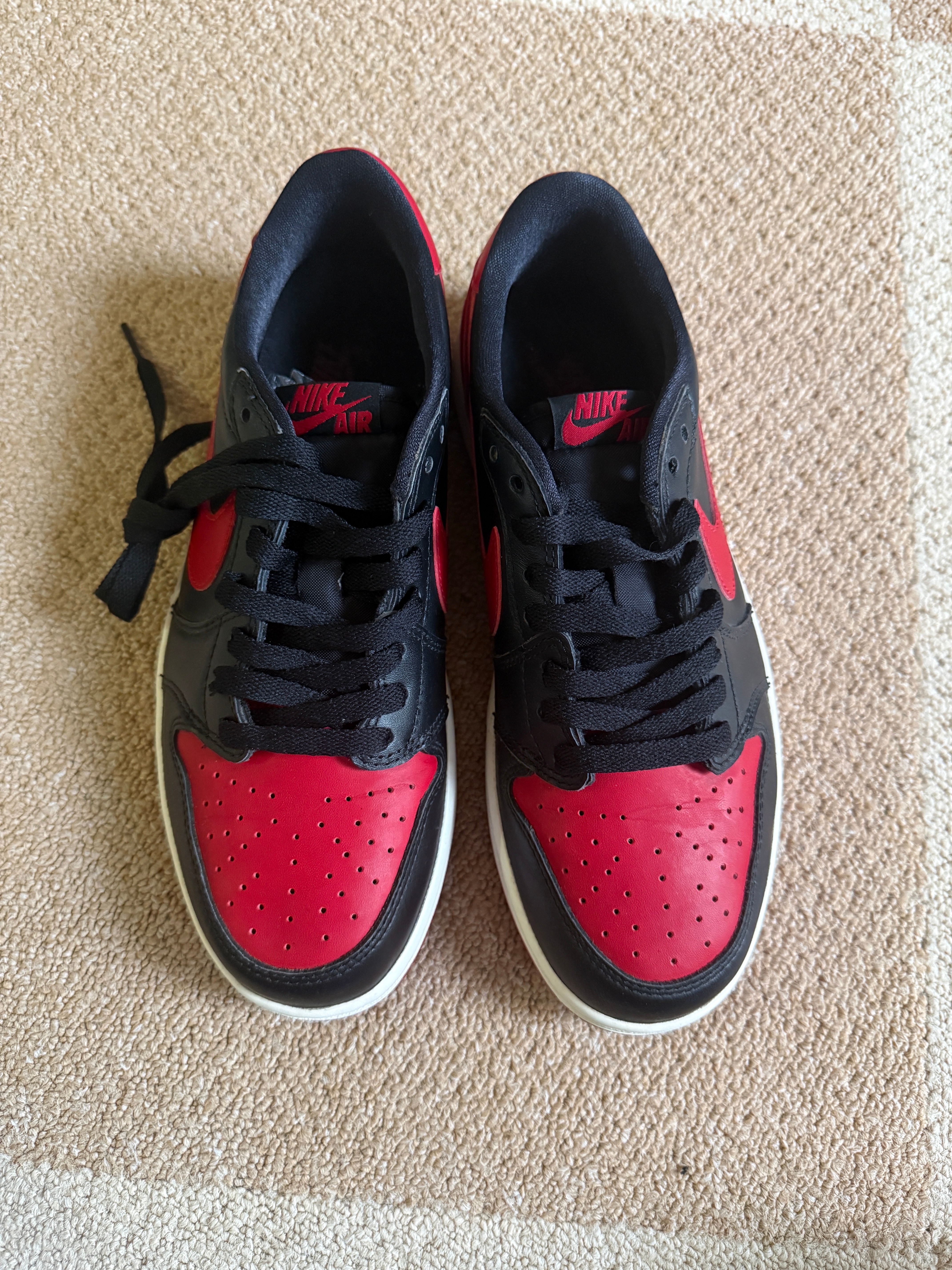 NIKE AIR JORDAN 1 RETRO LOW BRED (2015)