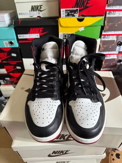 Nike Air Jordan 1 Retro High OG "Black Toe"(2016)