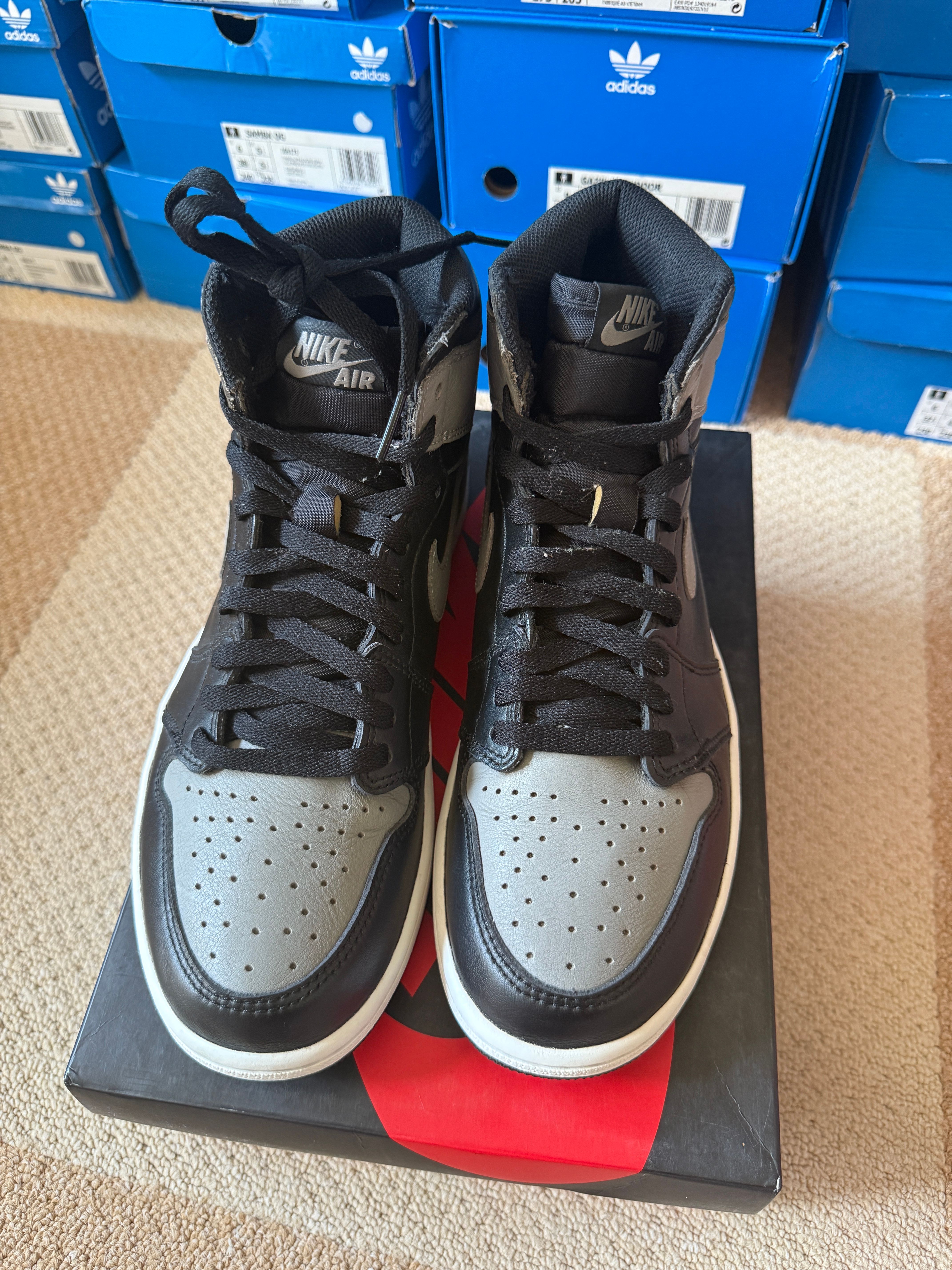 Nike Air Jordan 1 Retro High OG "Shadow"(2018)