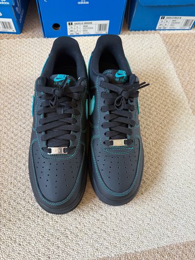 Nike Air Force 1 Low "Black Tiffany"