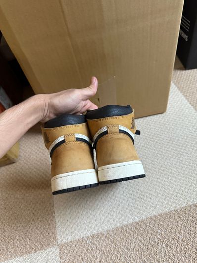 Nike Air Jordan 1 RETRO High "Rookie of The Year"