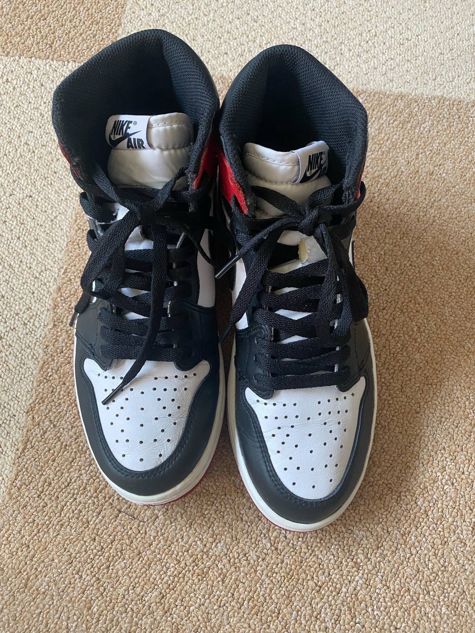 Nike Air Jordan 1 Retro High OG "Black Toe"(2016)