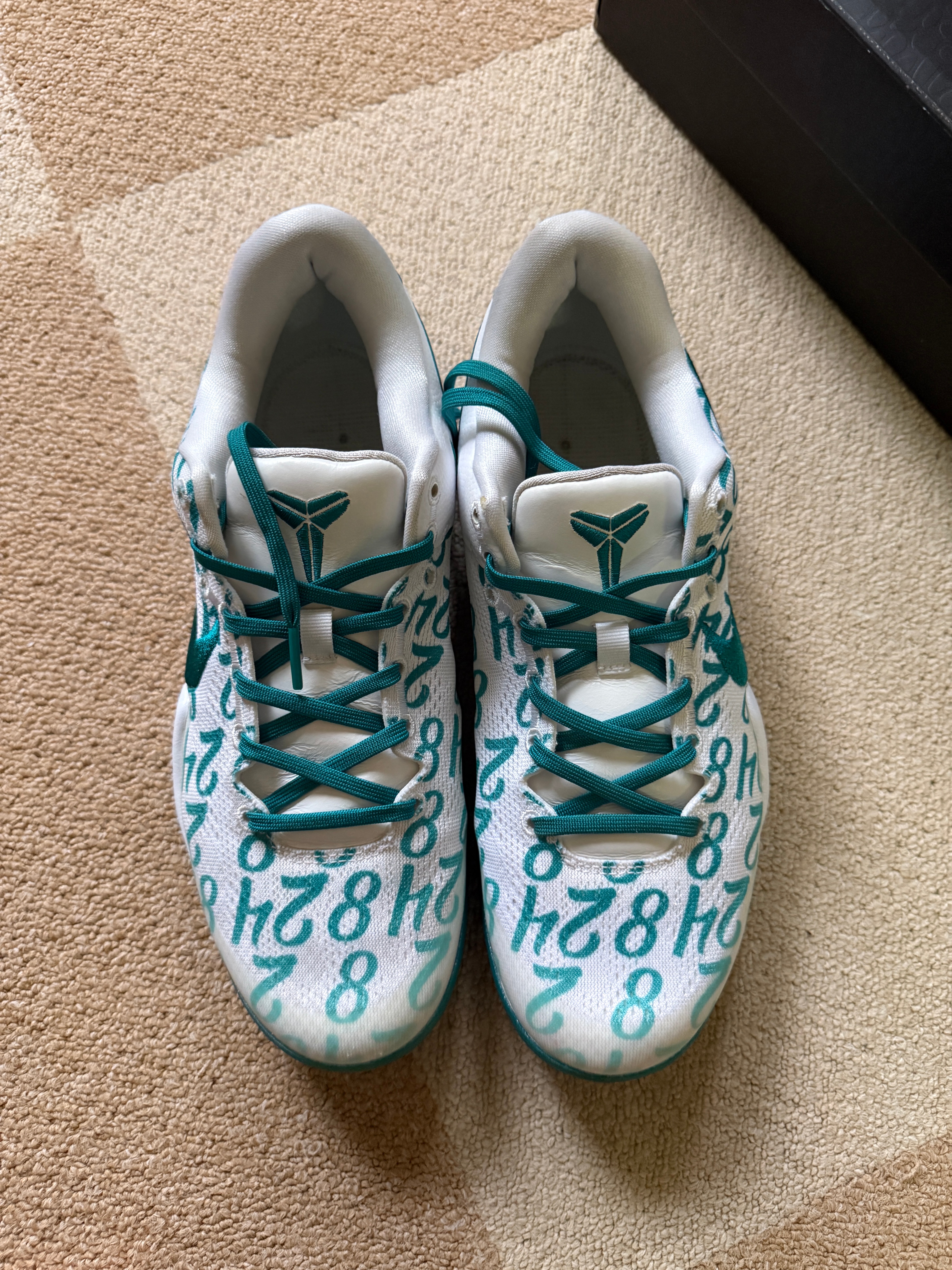 ナイキ コービー8 プロトロ "アクア"