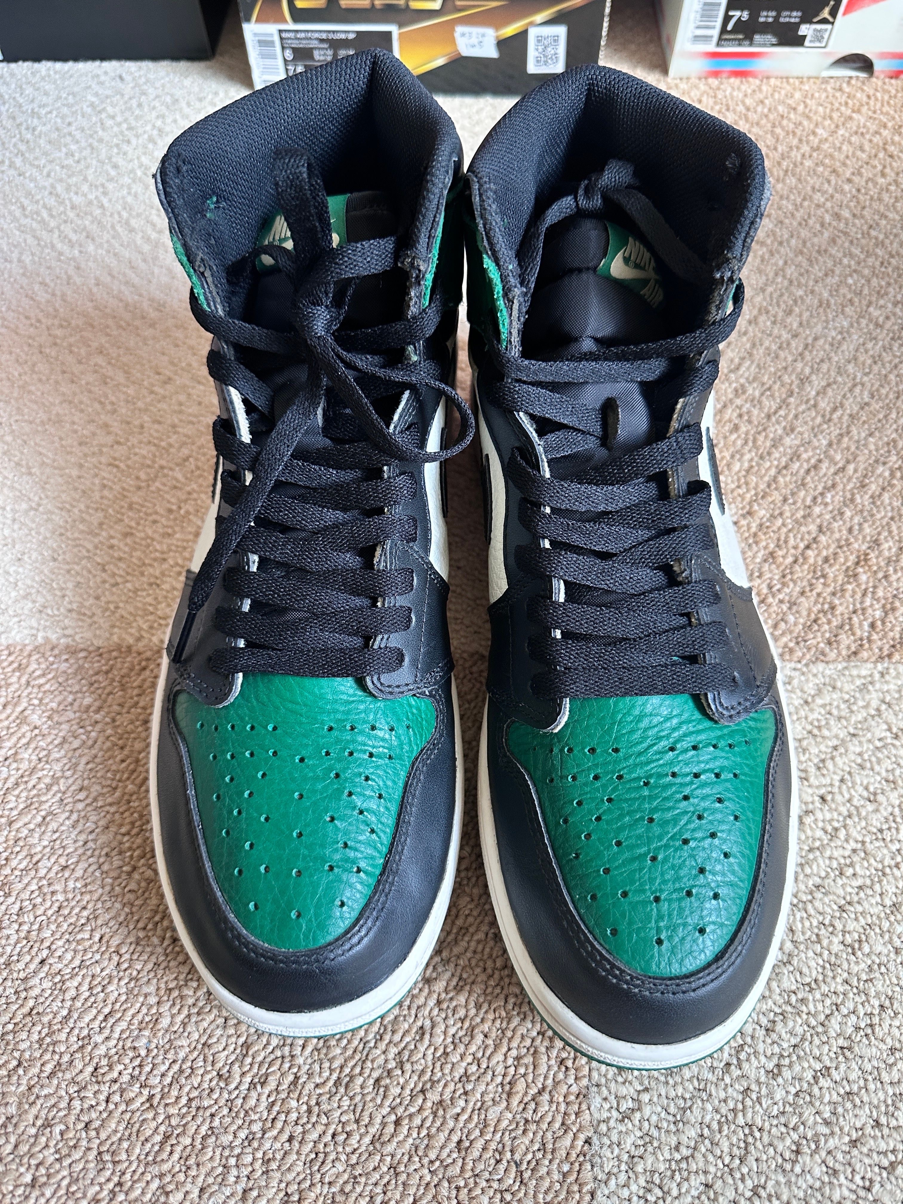 Nike Air Jordan 1 Retro High OG 