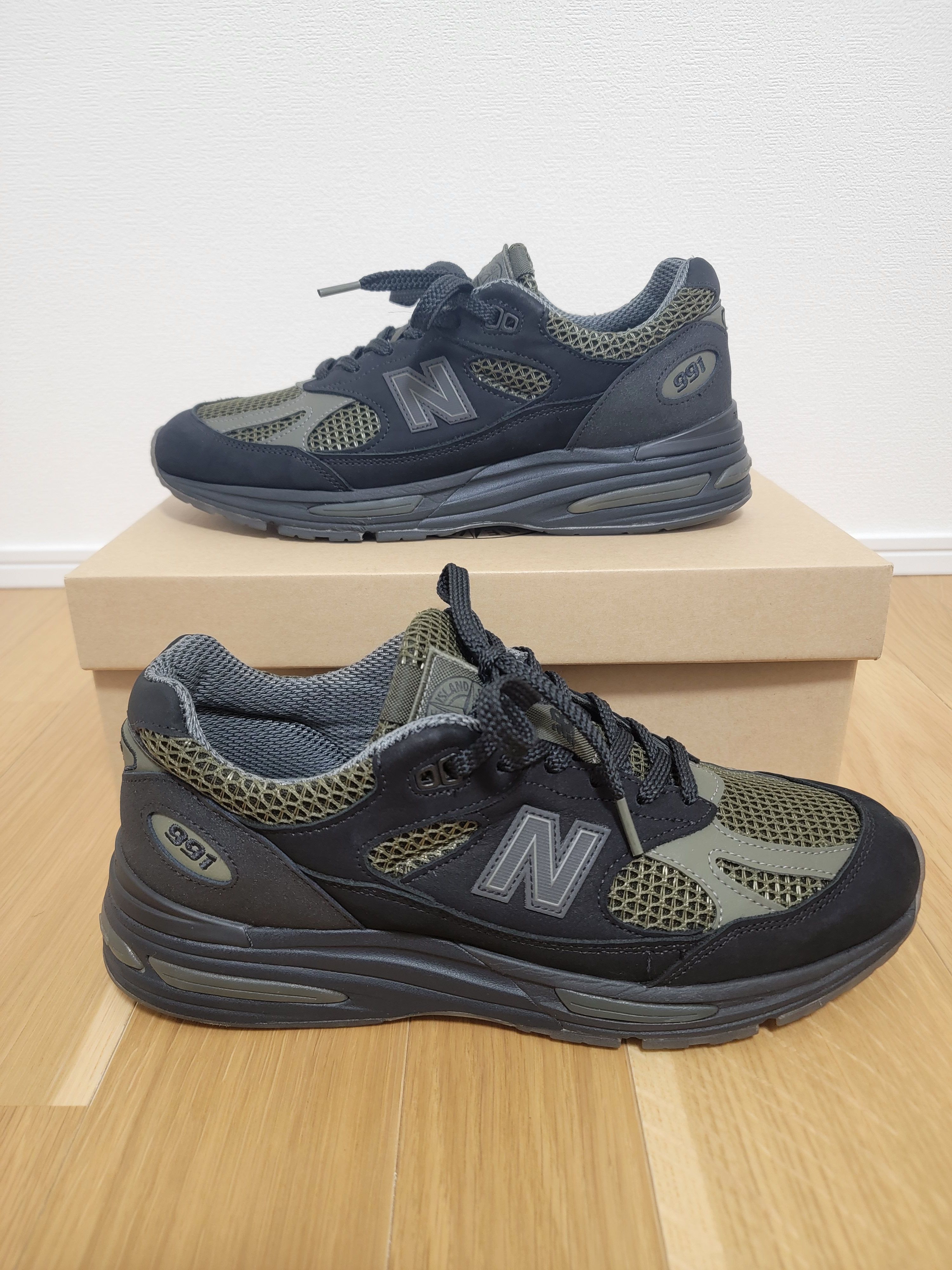 Stone Island × New Balance 991V2 "Black"