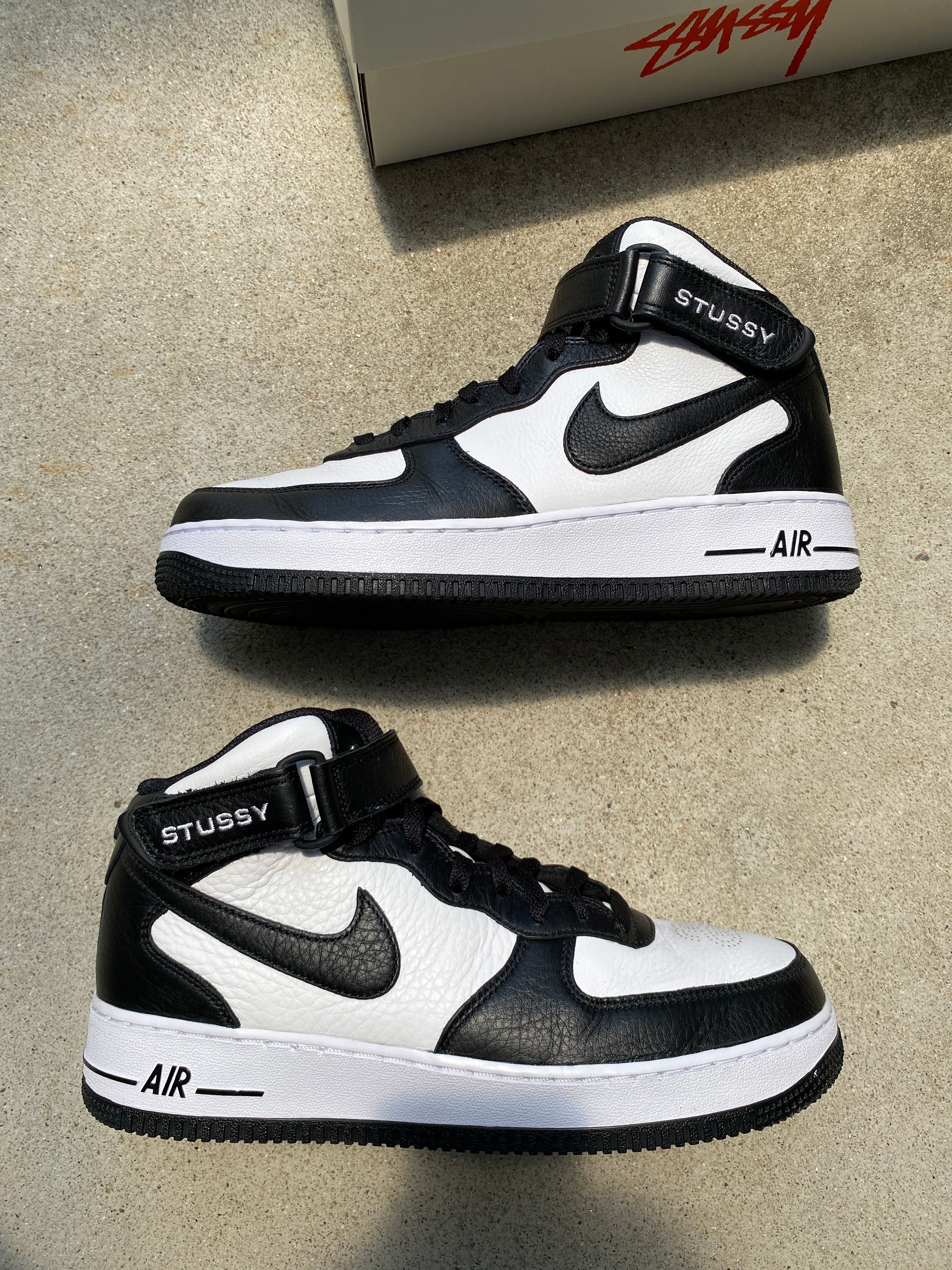 Stussy × Nike Air Force 1 Mid "Black and Light Bone"
