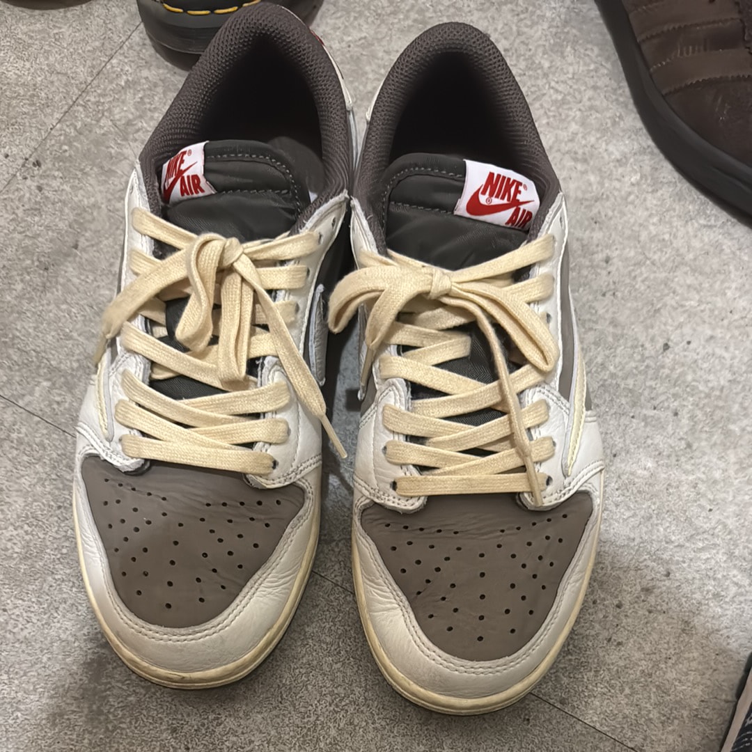 Travis Scott × Nike Air Jordan 1 Low OG SP "Reverse Mocha/Sail and Ridgerock"