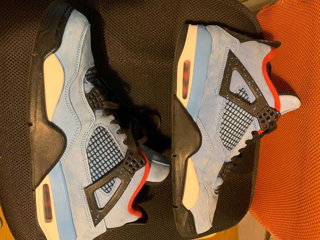 Travis Scott × Nike Air Jordan 4 Retro Cactus Jack "University Blue"