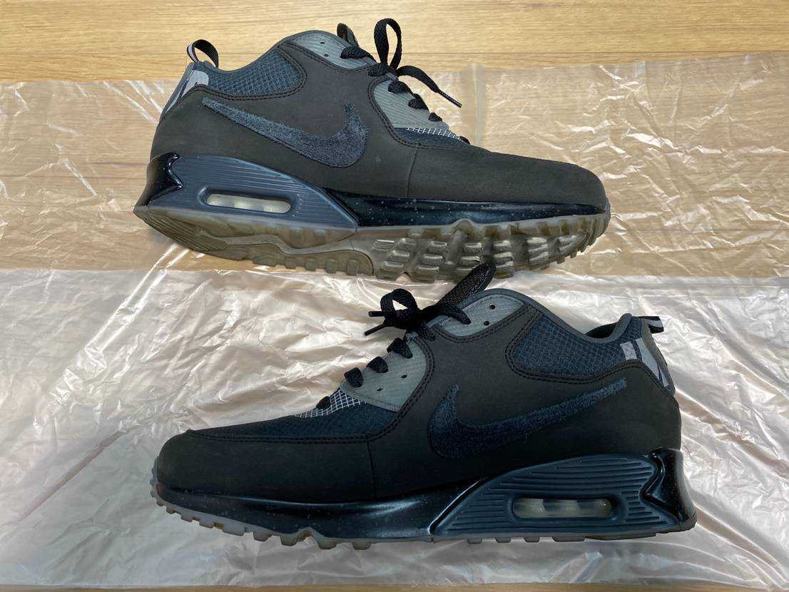 UNDEFEATED × Nike Air Max 90 "Black/Rush Pink"