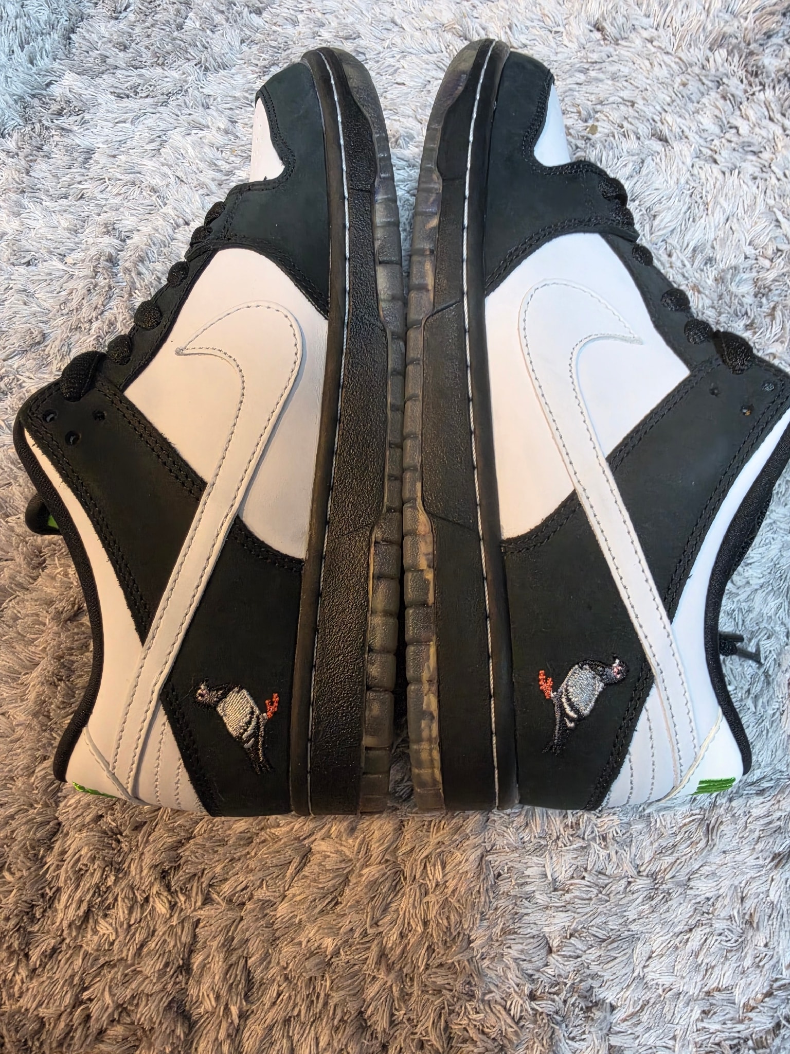 STAPLE × Nike SB Dunk Low "Pigeon Black/White"