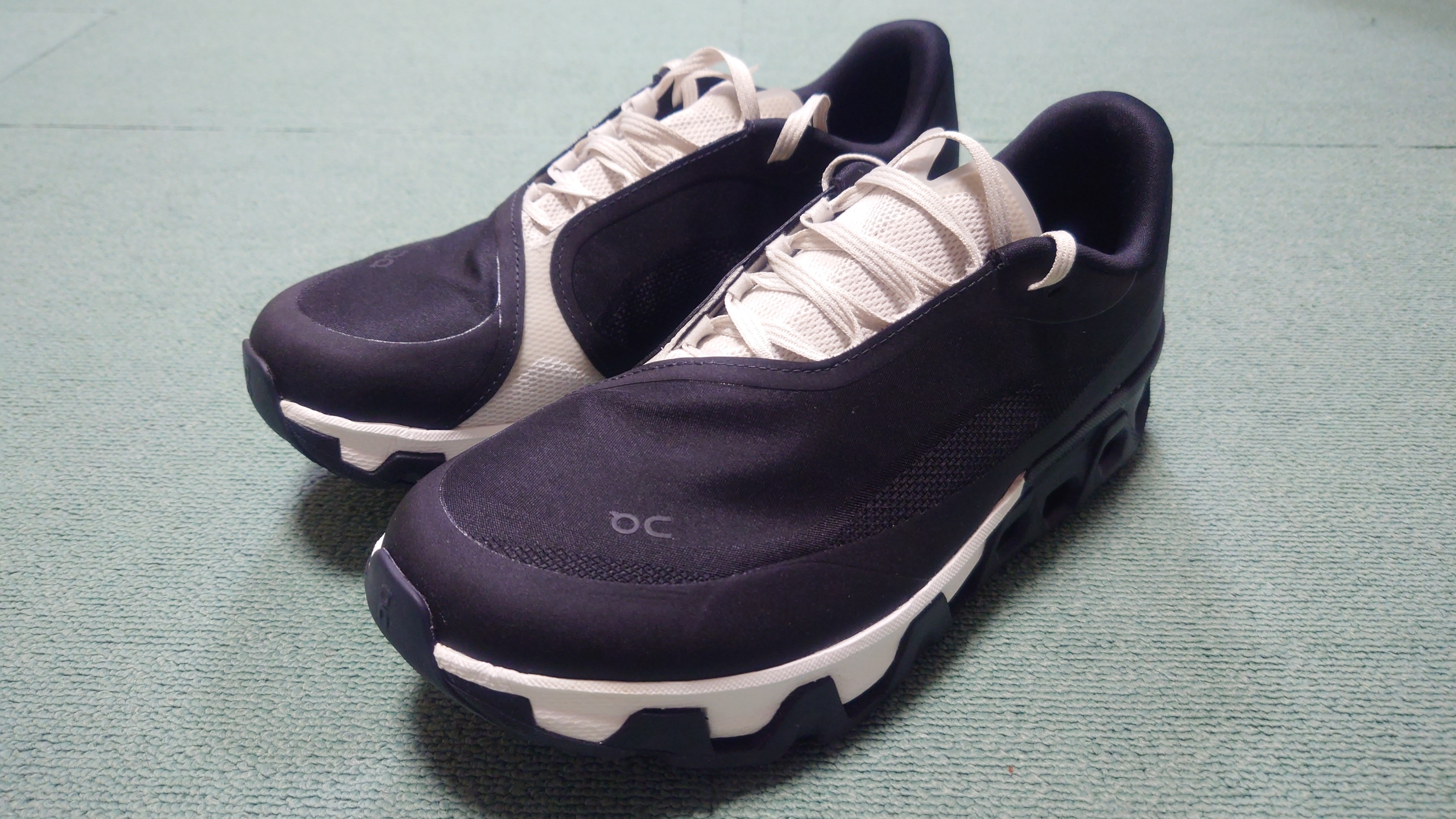 POST ARCHIVE FACTION × On Cloudmonster Hyper "Black"