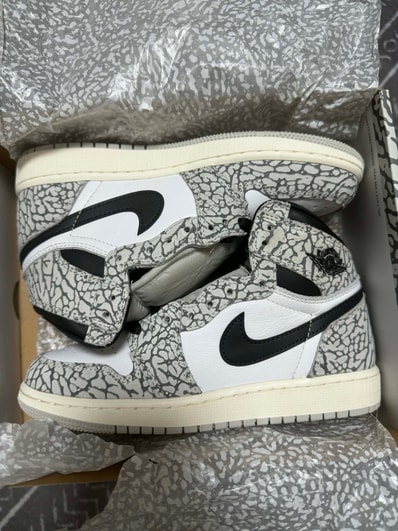 Nike GS Air Jordan 1 High OG "White Cement"